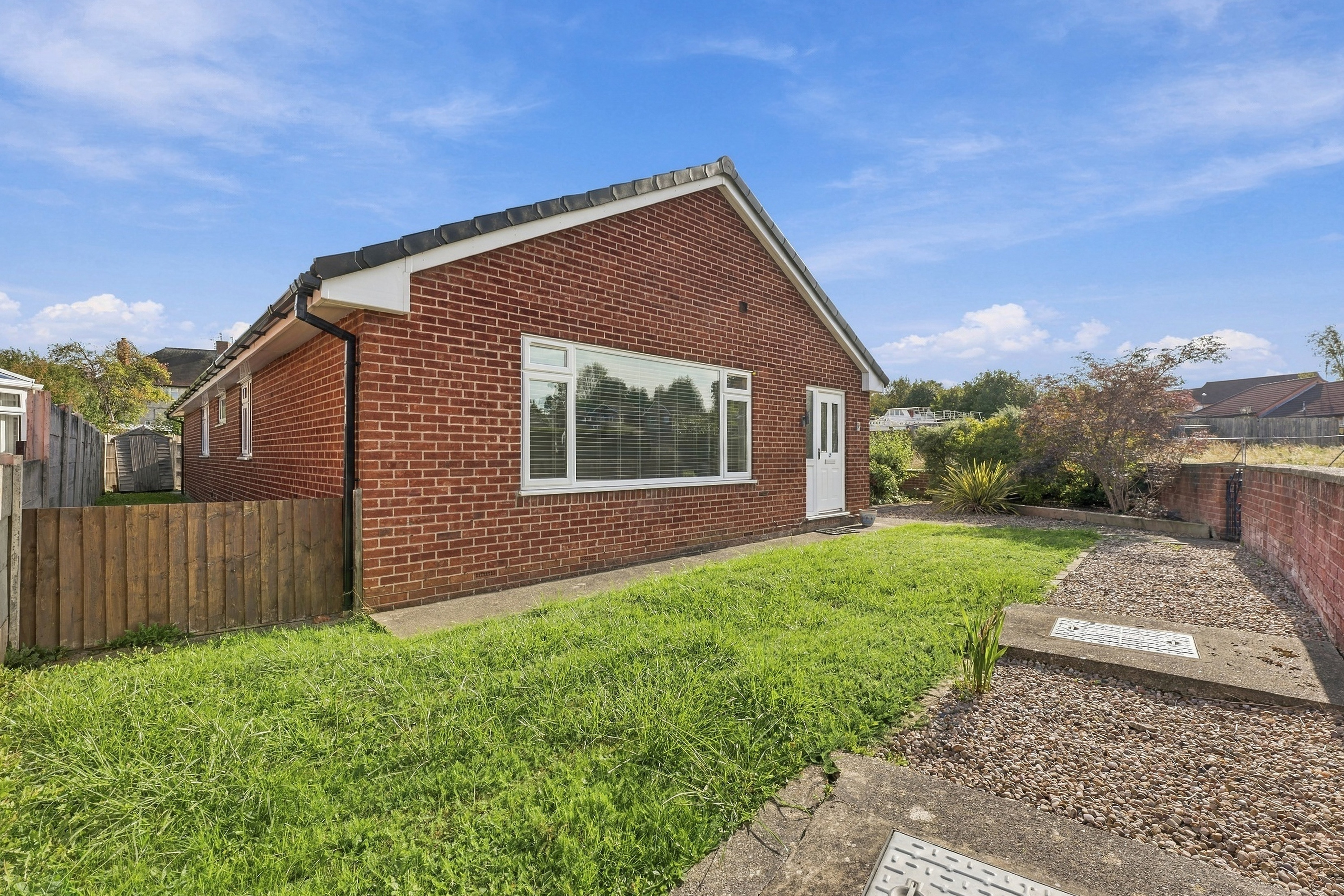 Dale Close, Staveley, S43, photo 19