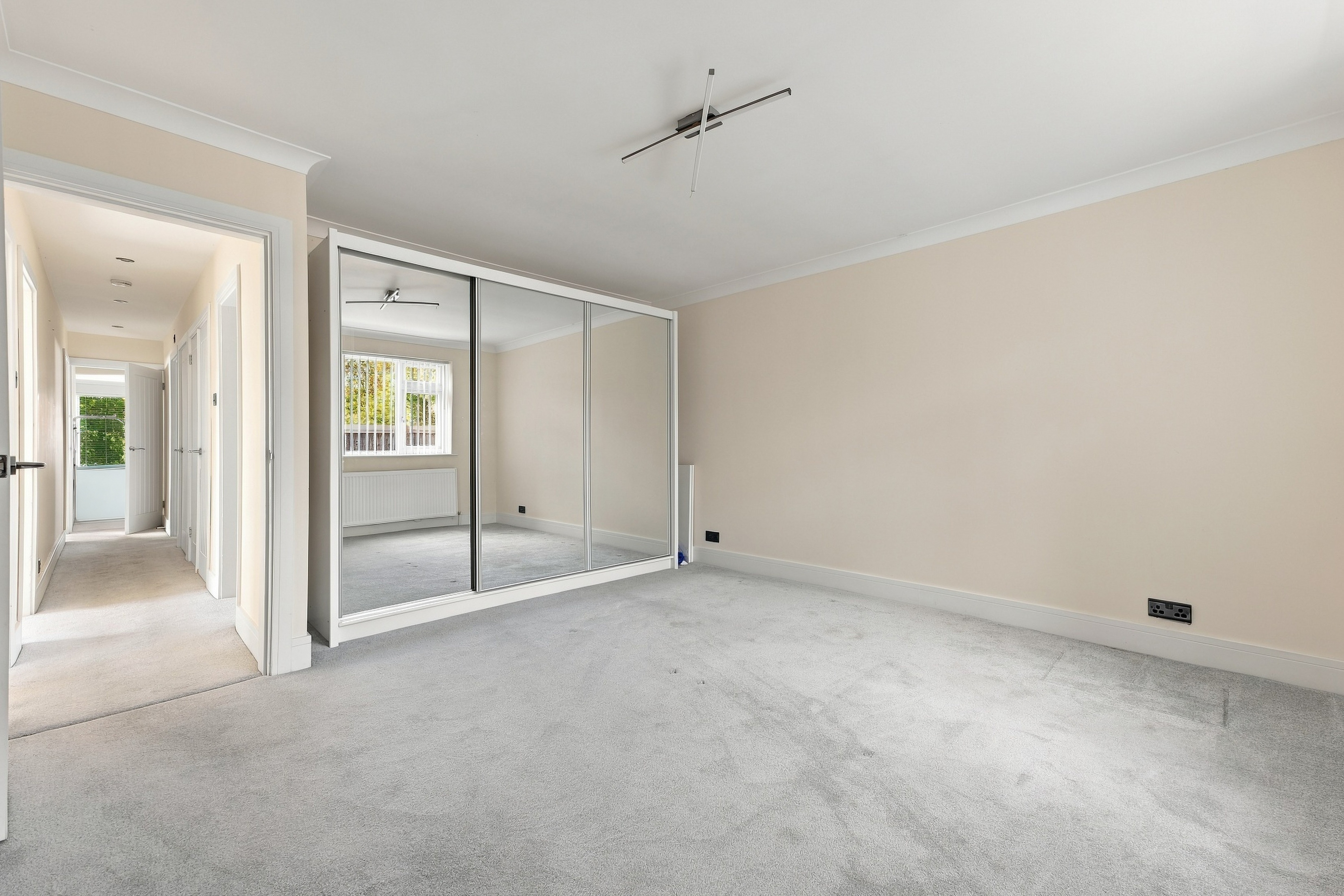 Dale Close, Staveley, S43, photo 11