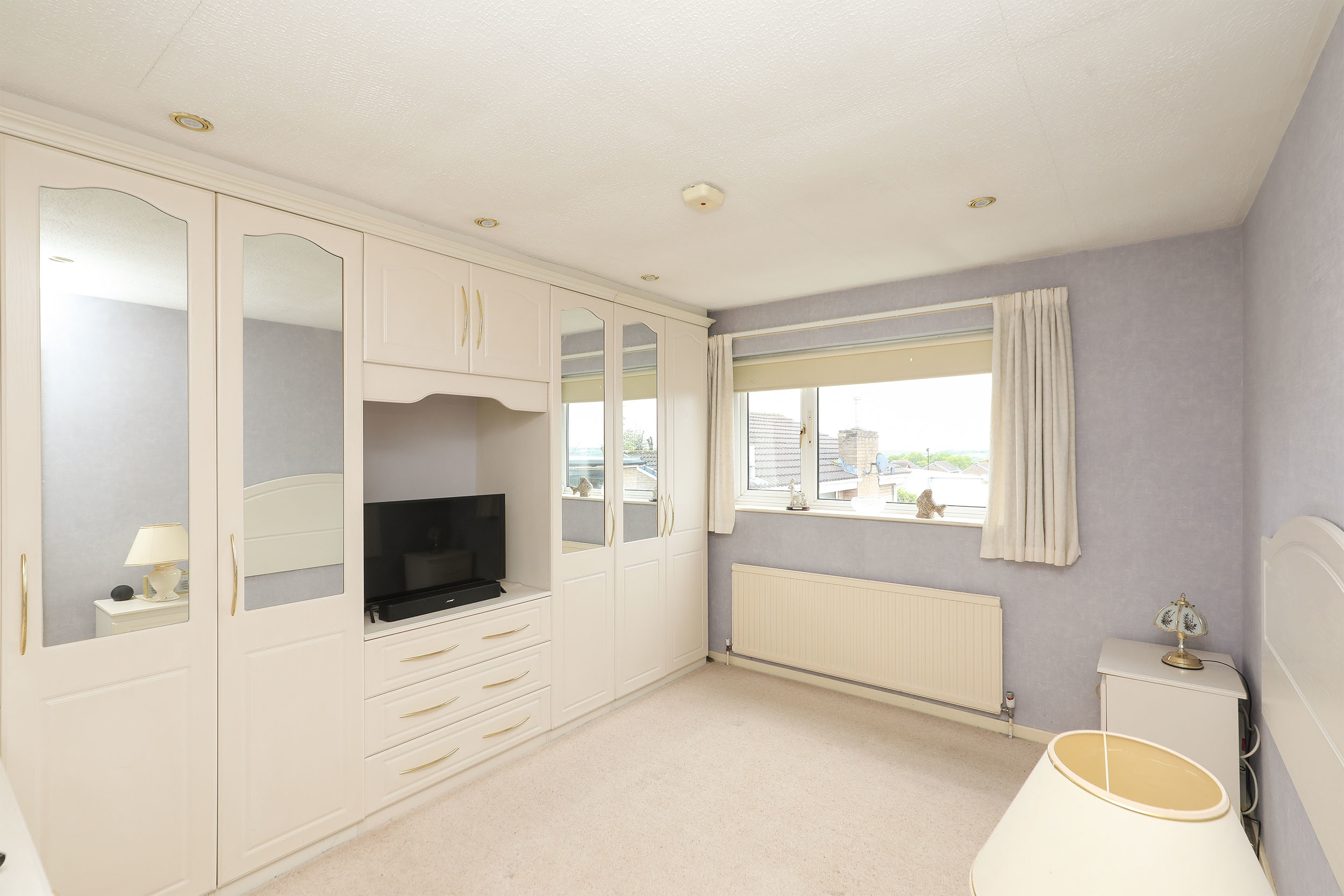 bedroom1