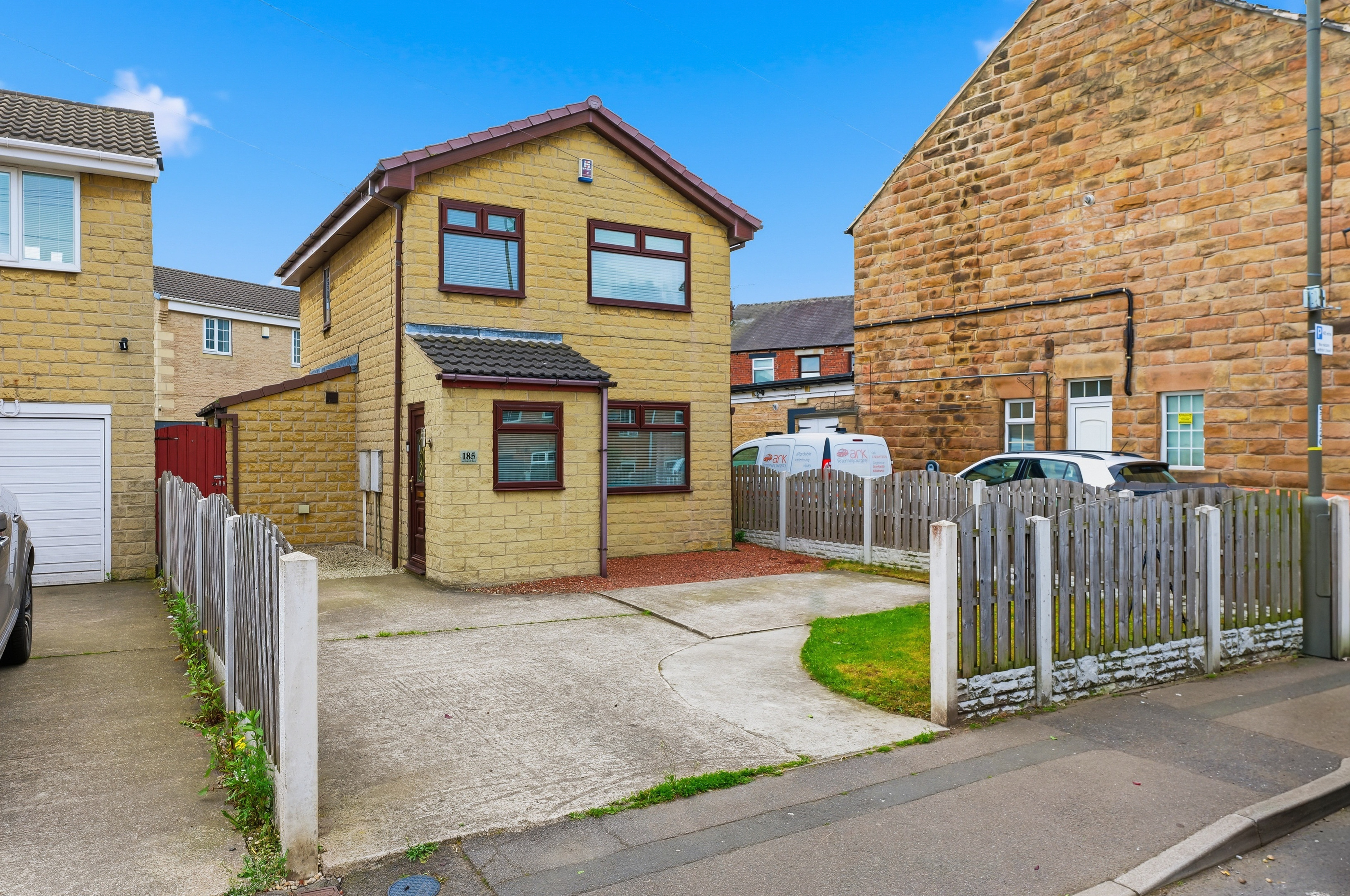Sheffield Road, Killamarsh, S21