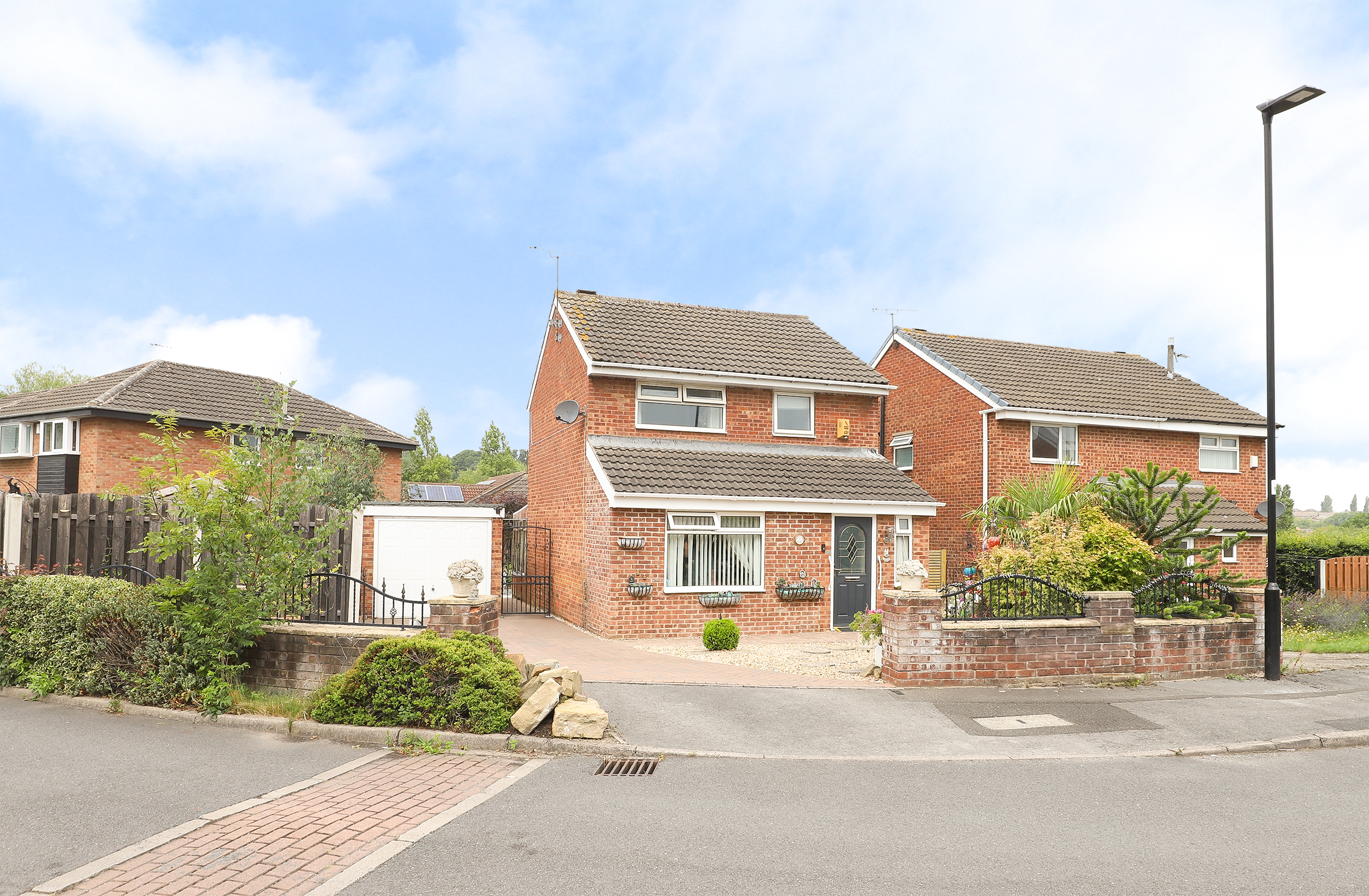 Farm Fields Close, Waterthorpe, S20, photo 19