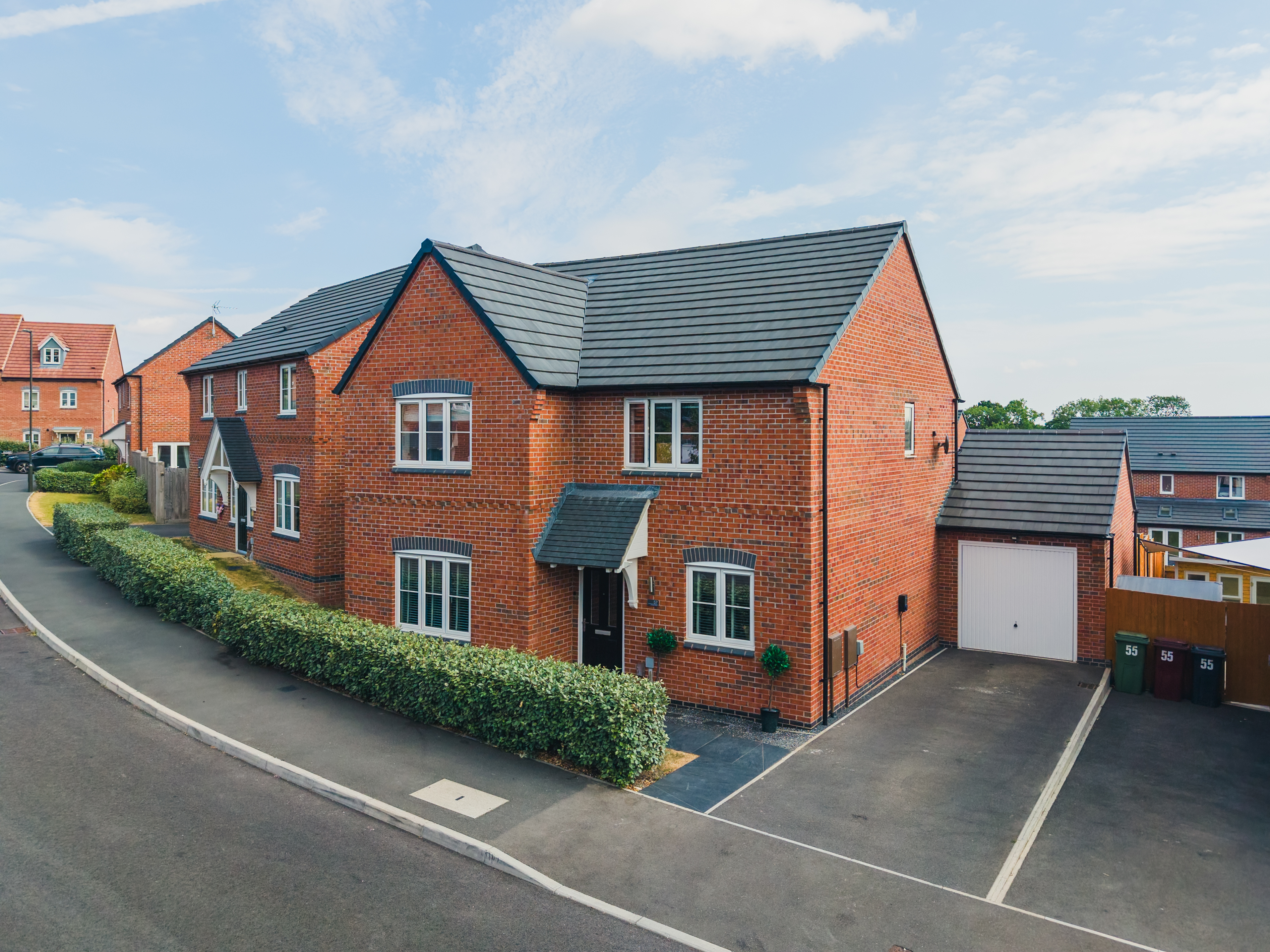 Emes Road, Wingerworth, S42