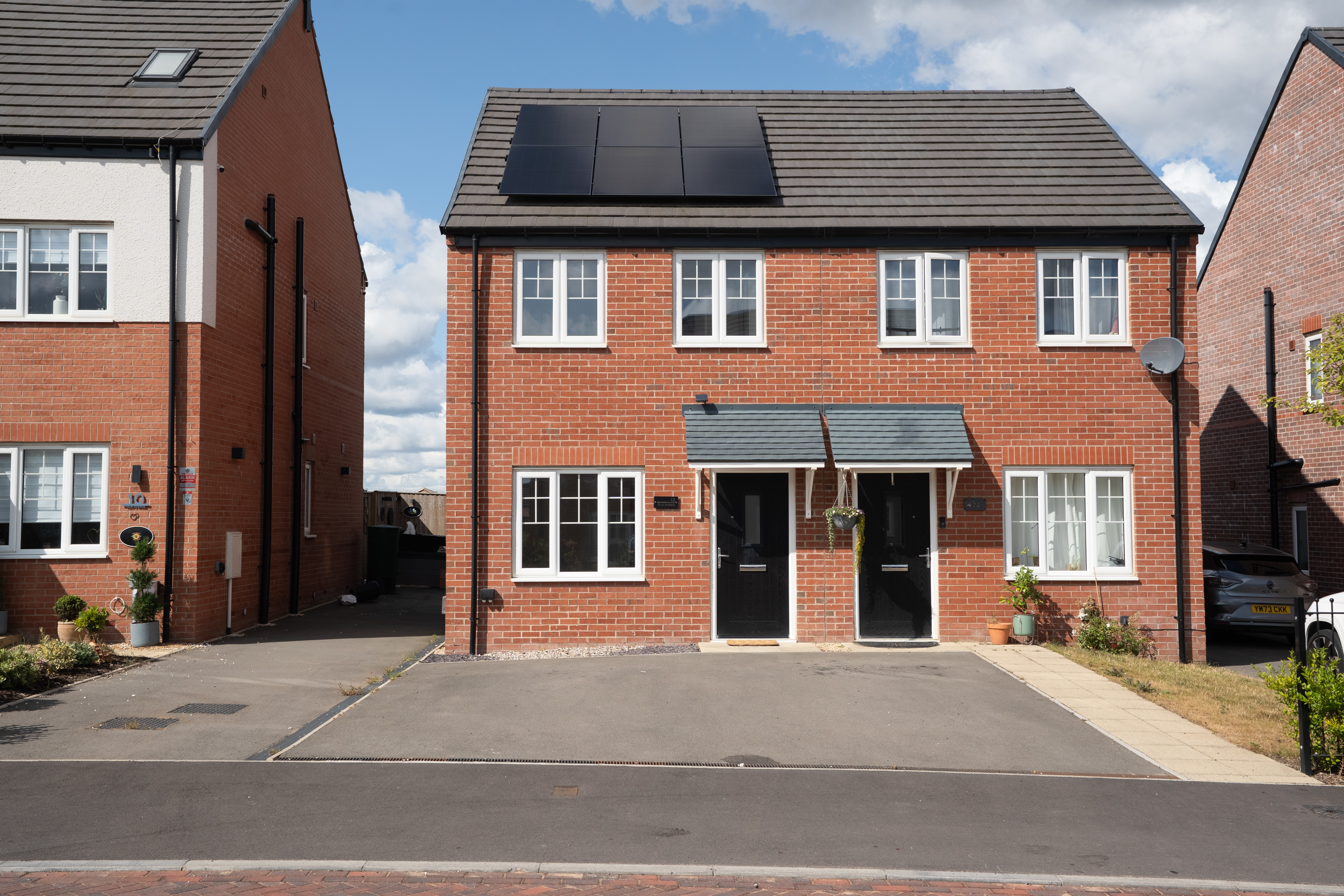 Tulip Avenue, Holmewood, S42