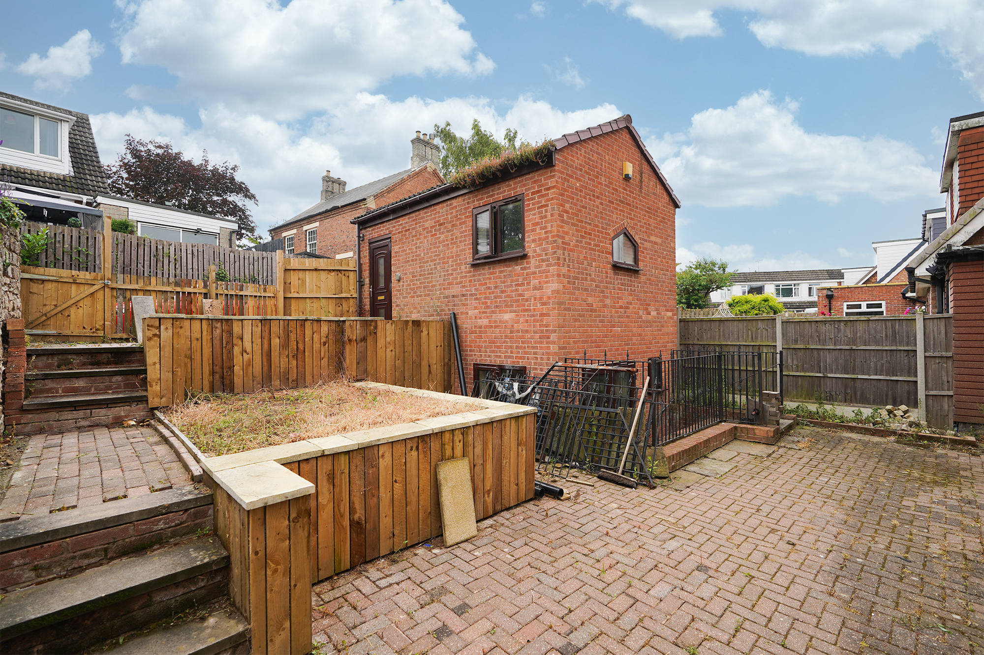 Union Street, Harthill, S26, photo 20