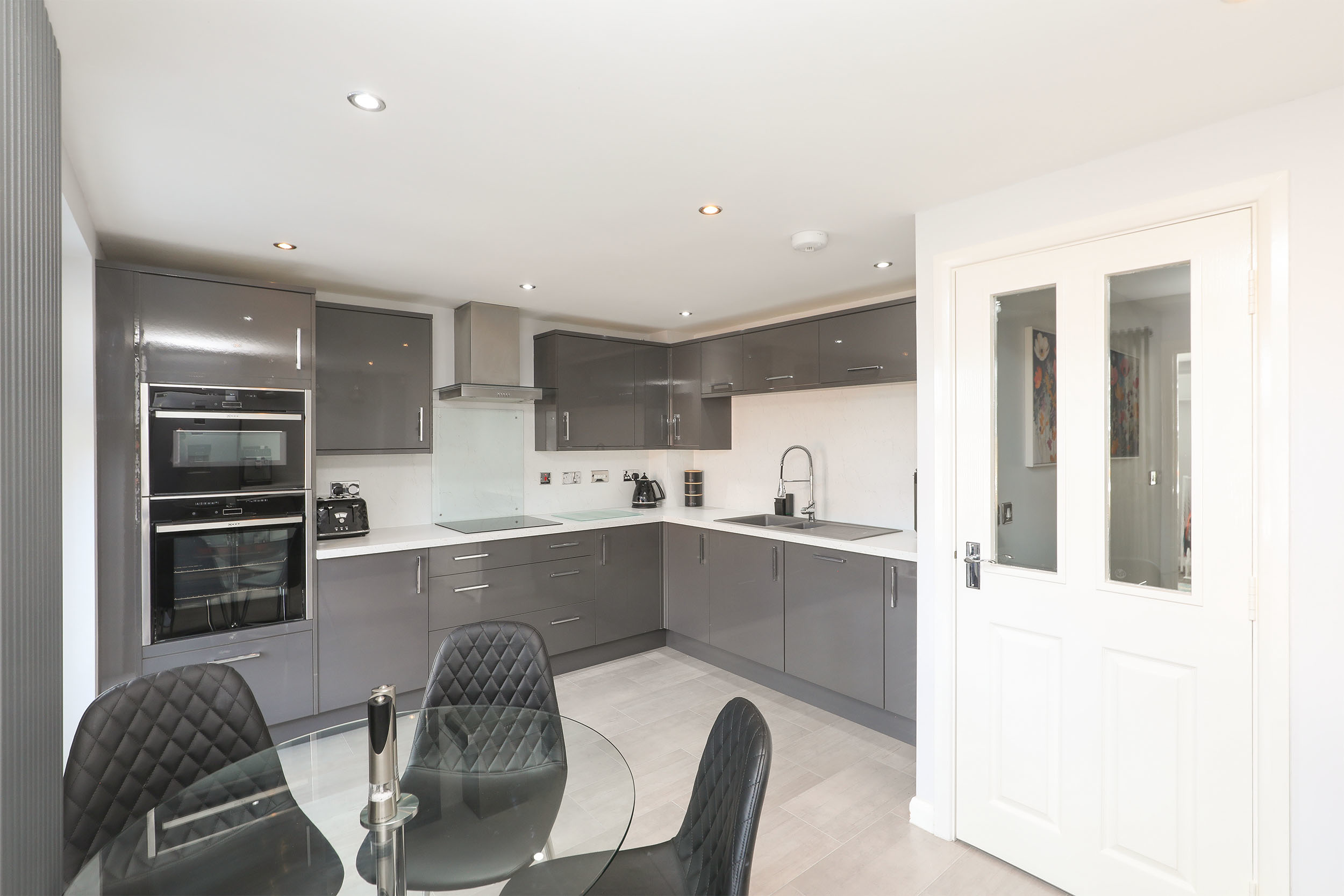 Oxclose Park Rise, Halfway, S20, photo 12