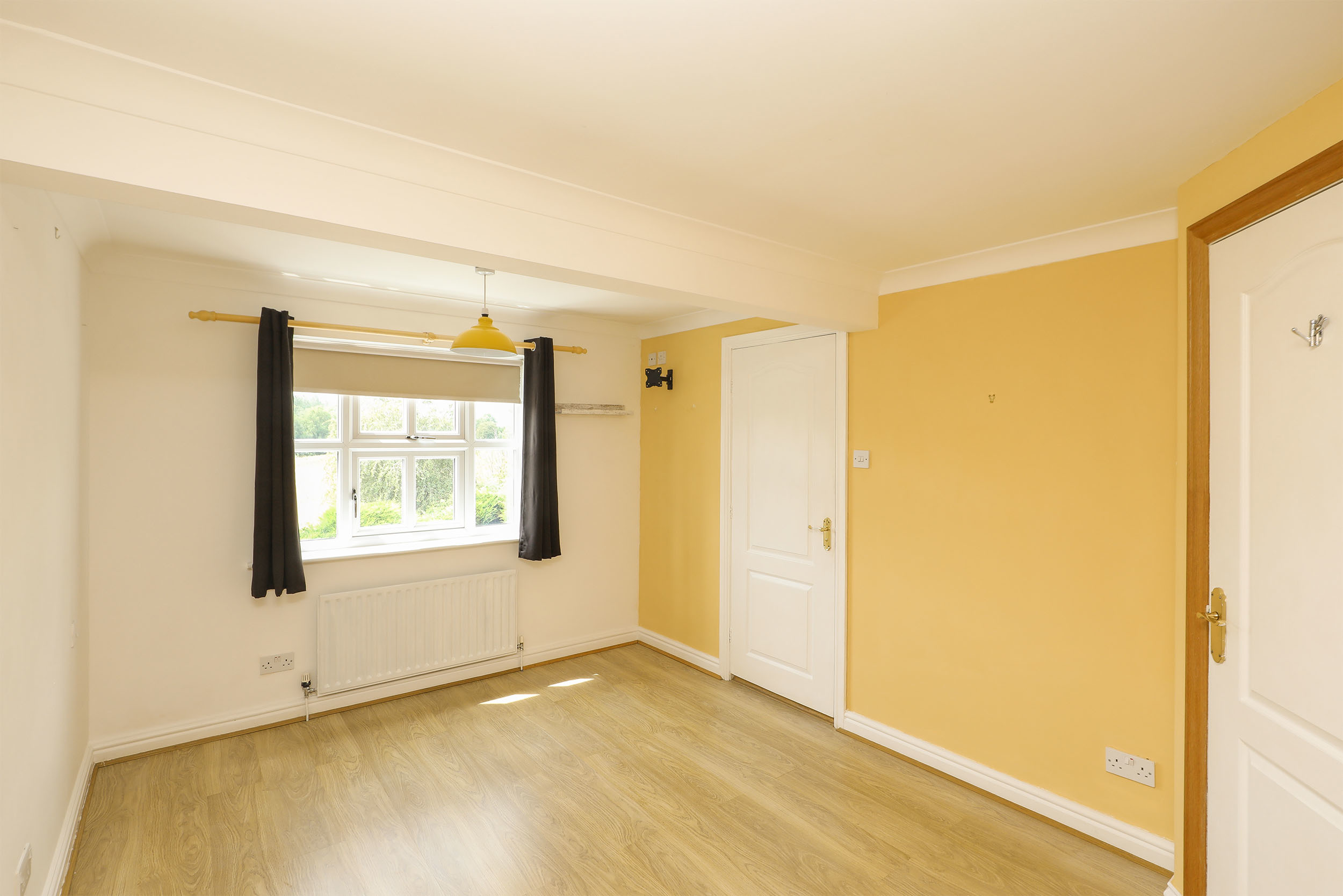 Bright Meadow, Halfway, S20, photo 11