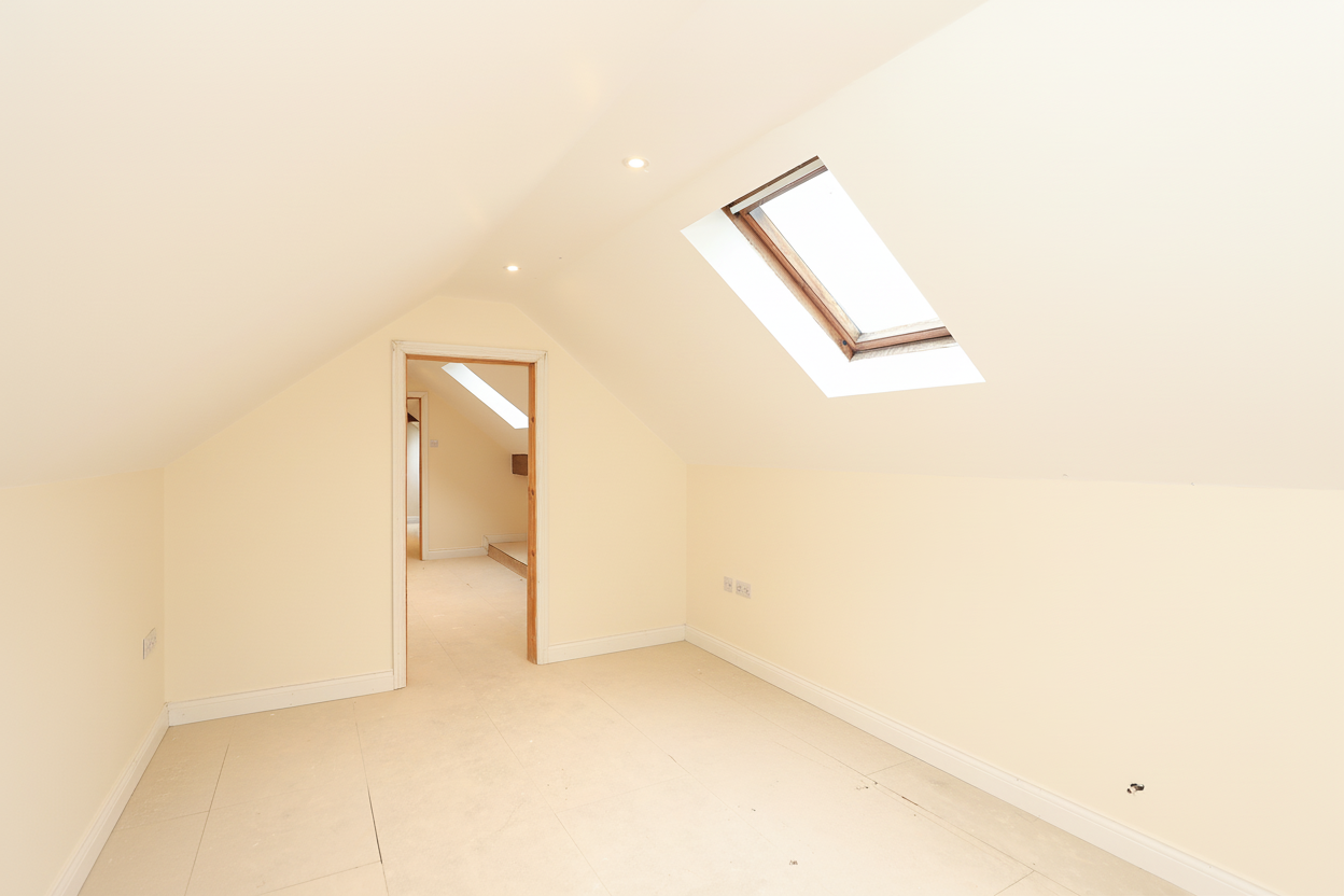 Ashover Road, Old Tupton, S42, photo 33