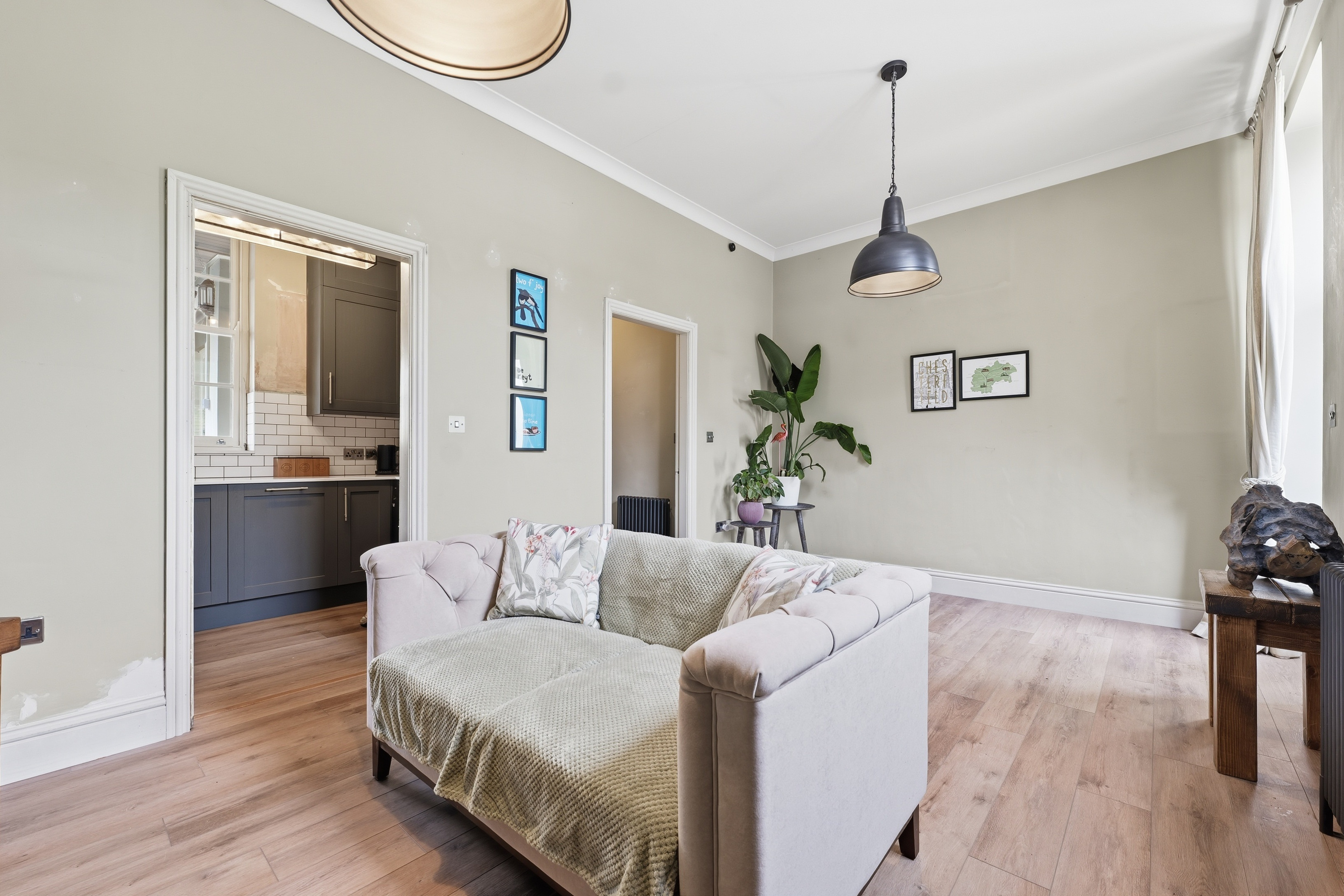 Woodmere Drive, Old Whittington, S41, photo 5
