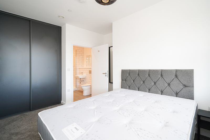 Flat 308, Young Street, Iron Yard, S1, photo 5