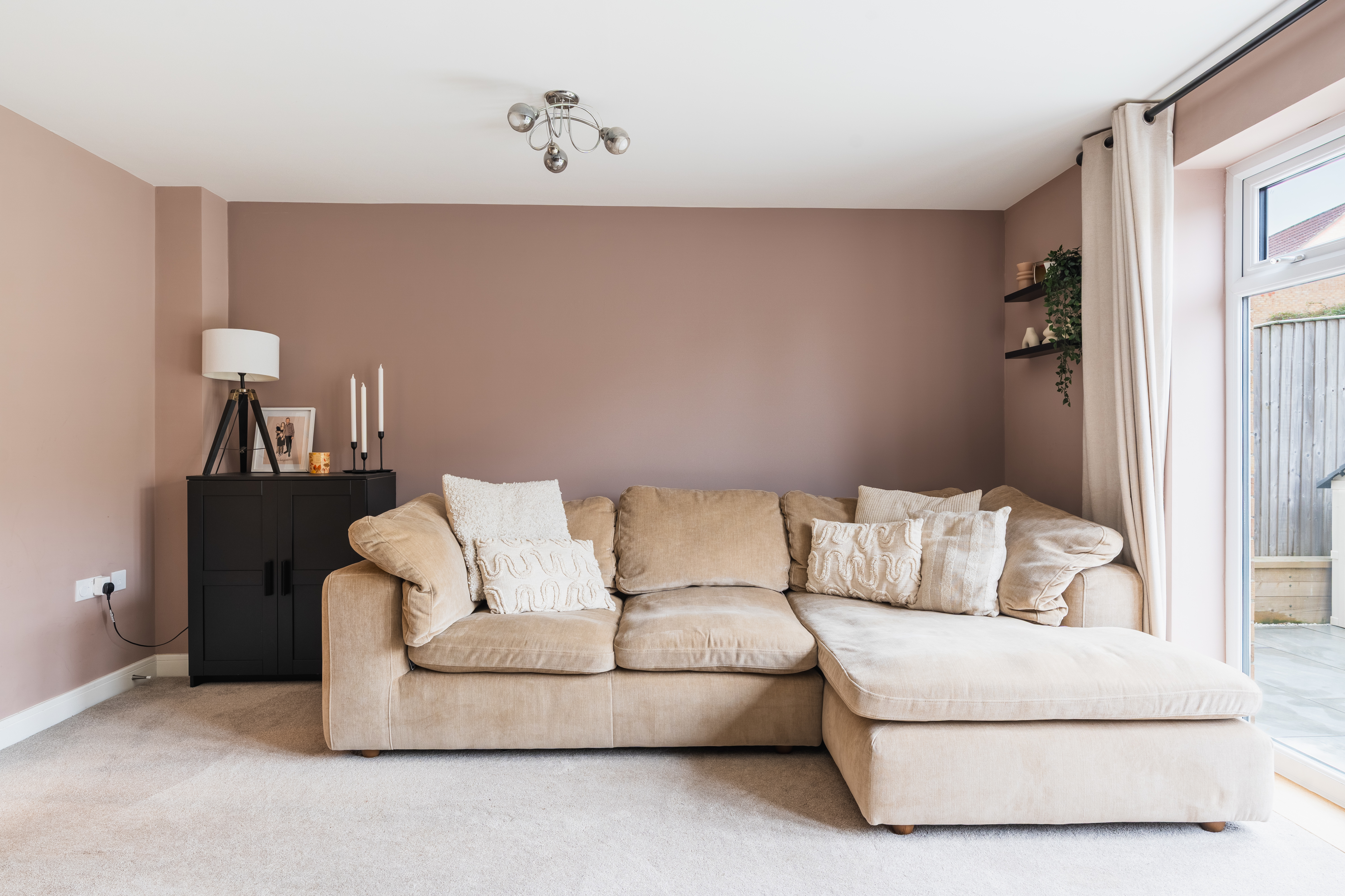 Hewer Court, Halfway, S20, photo 8