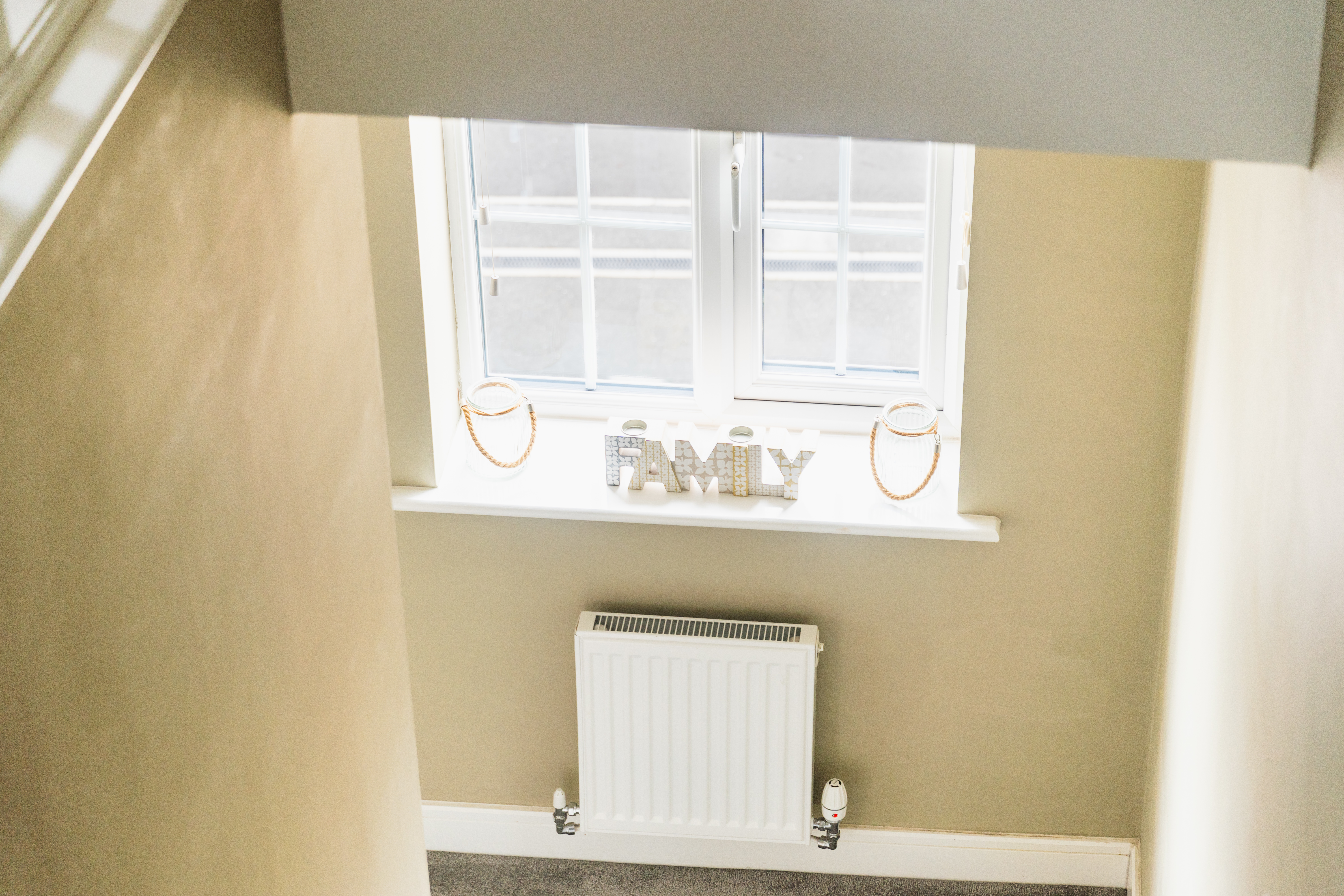 Hewer Court, Halfway, S20, photo 31