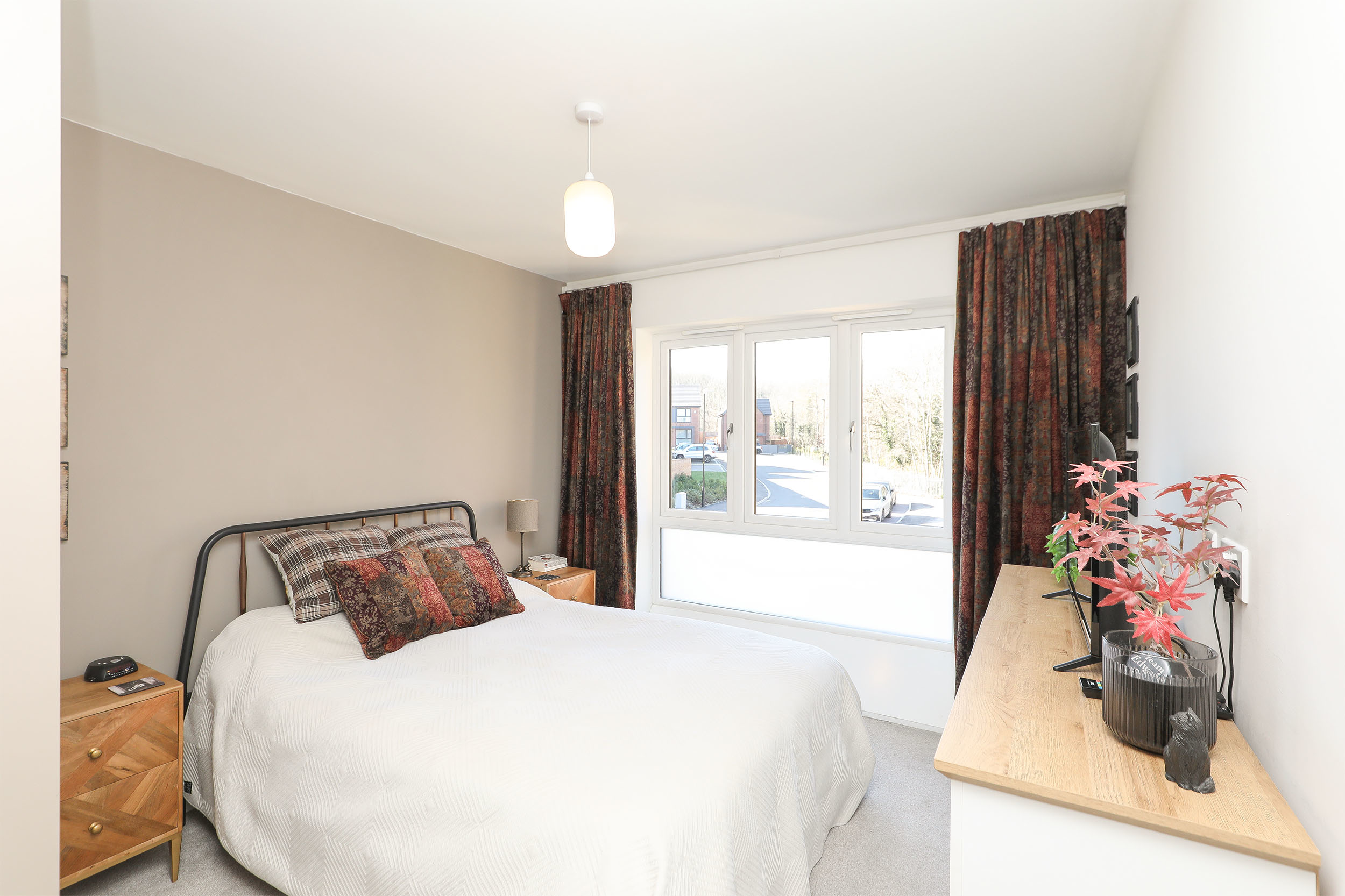 bedroom1