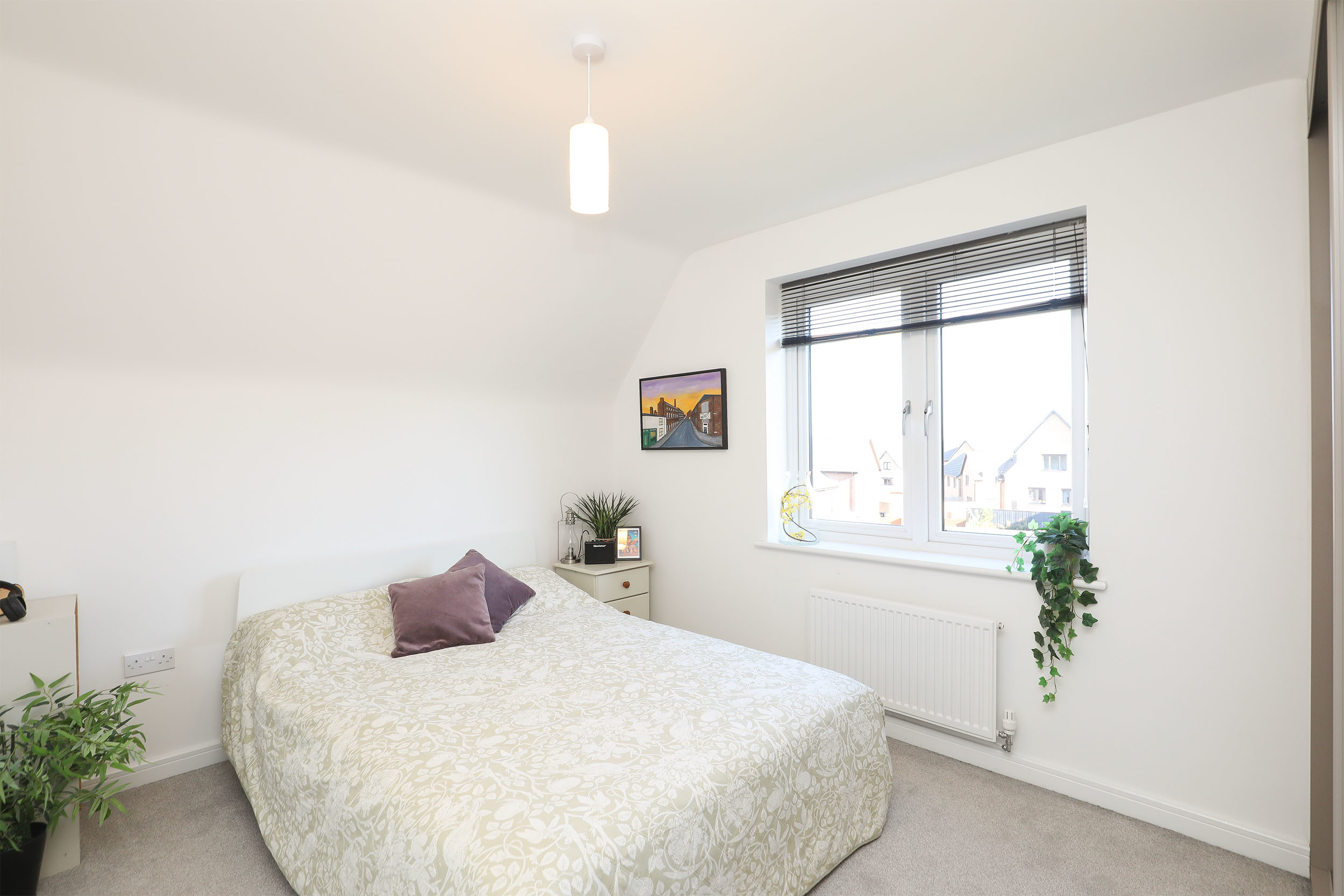 bedroom2 2