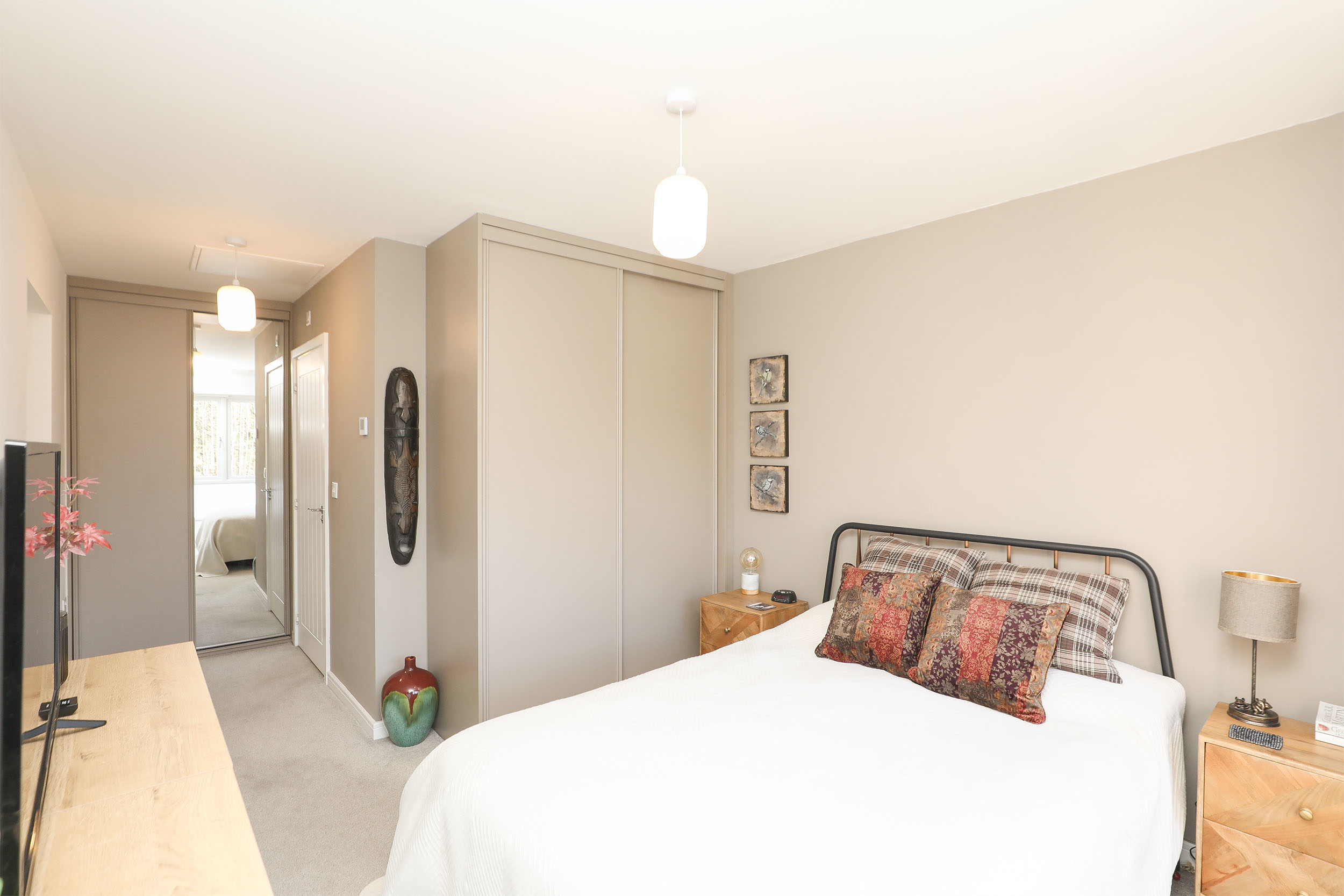 bedroom1 2