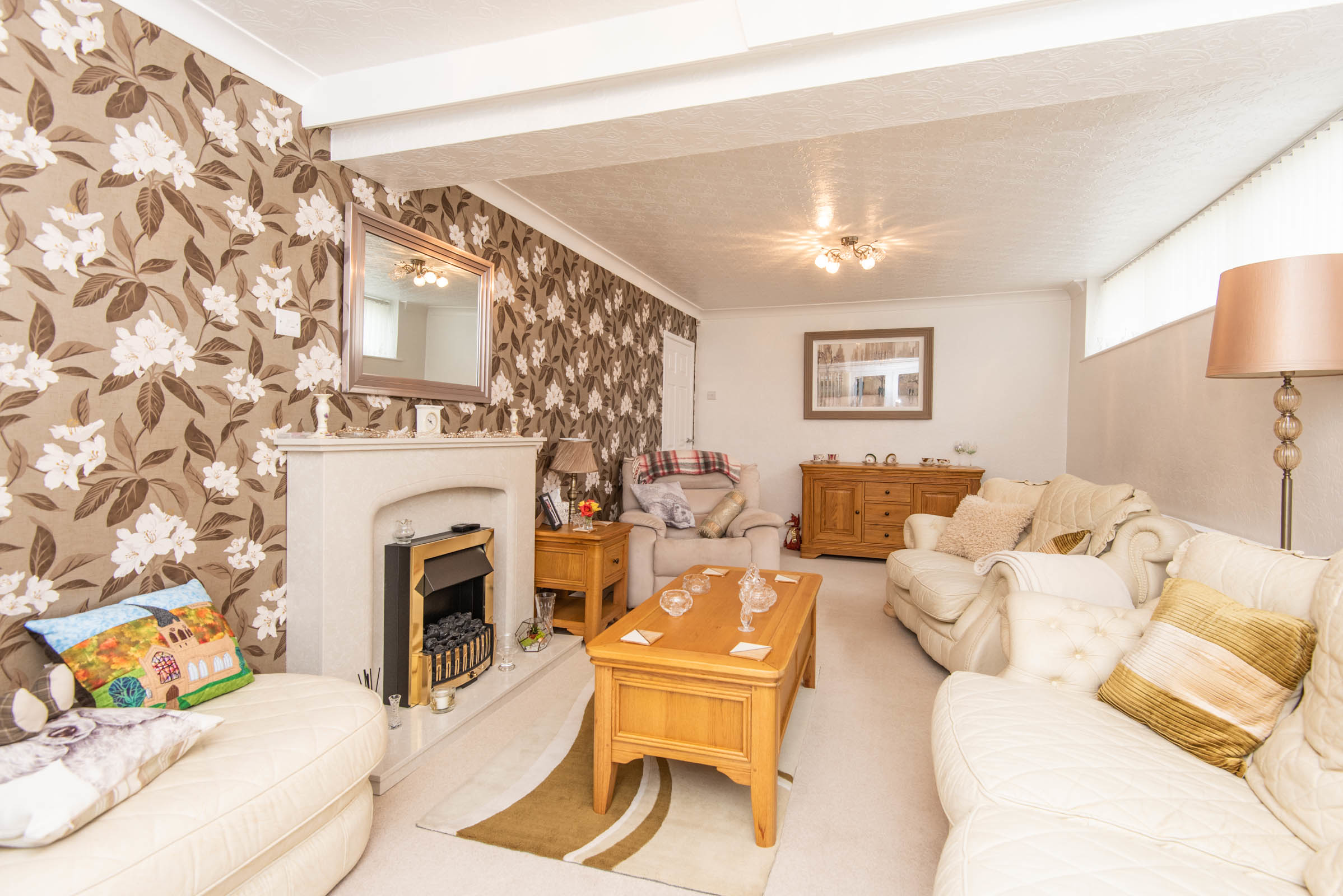 Southfield Avenue, Hasland, S41, photo 11