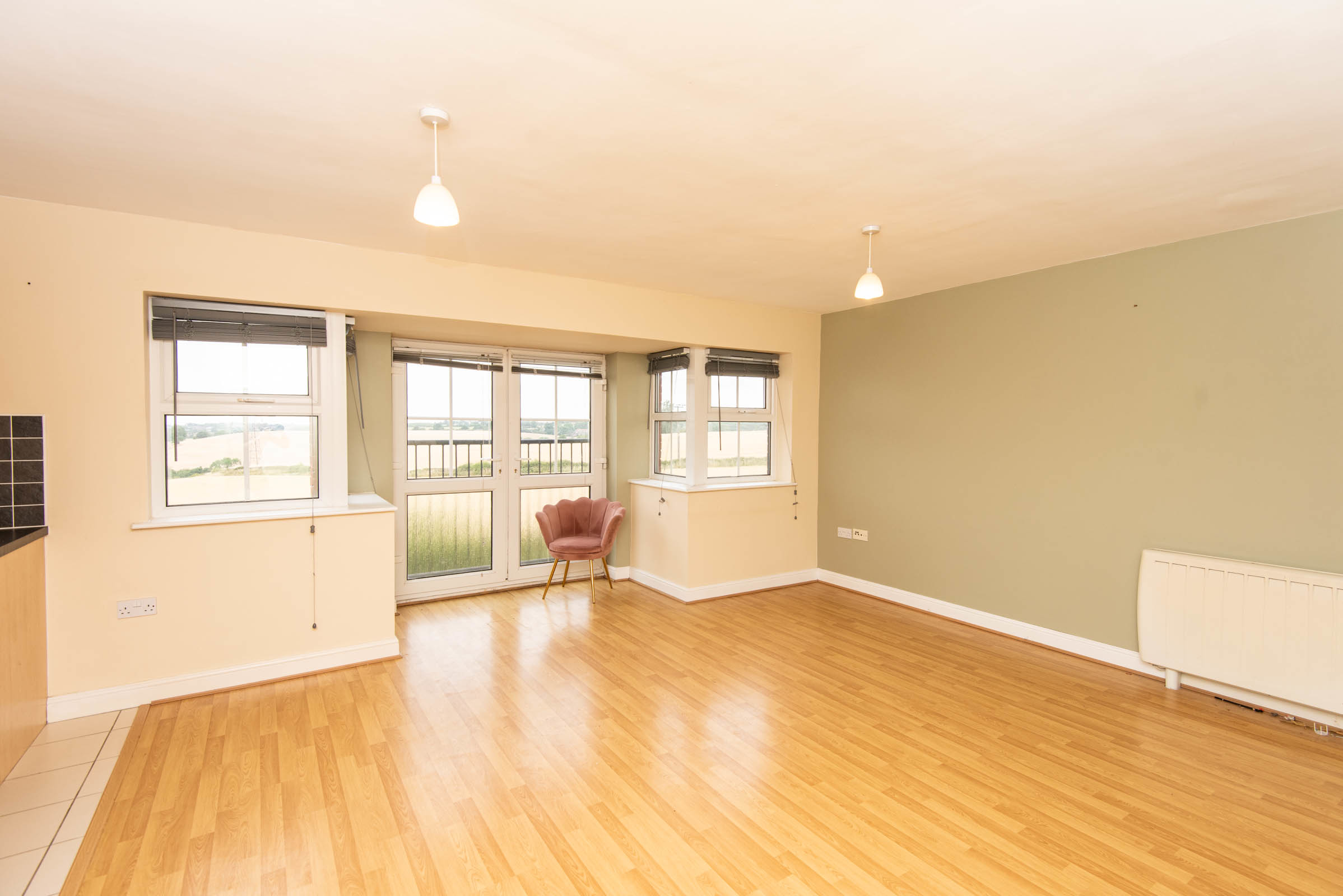 Waterloo Court, Lower Pilsley, S45, photo 2