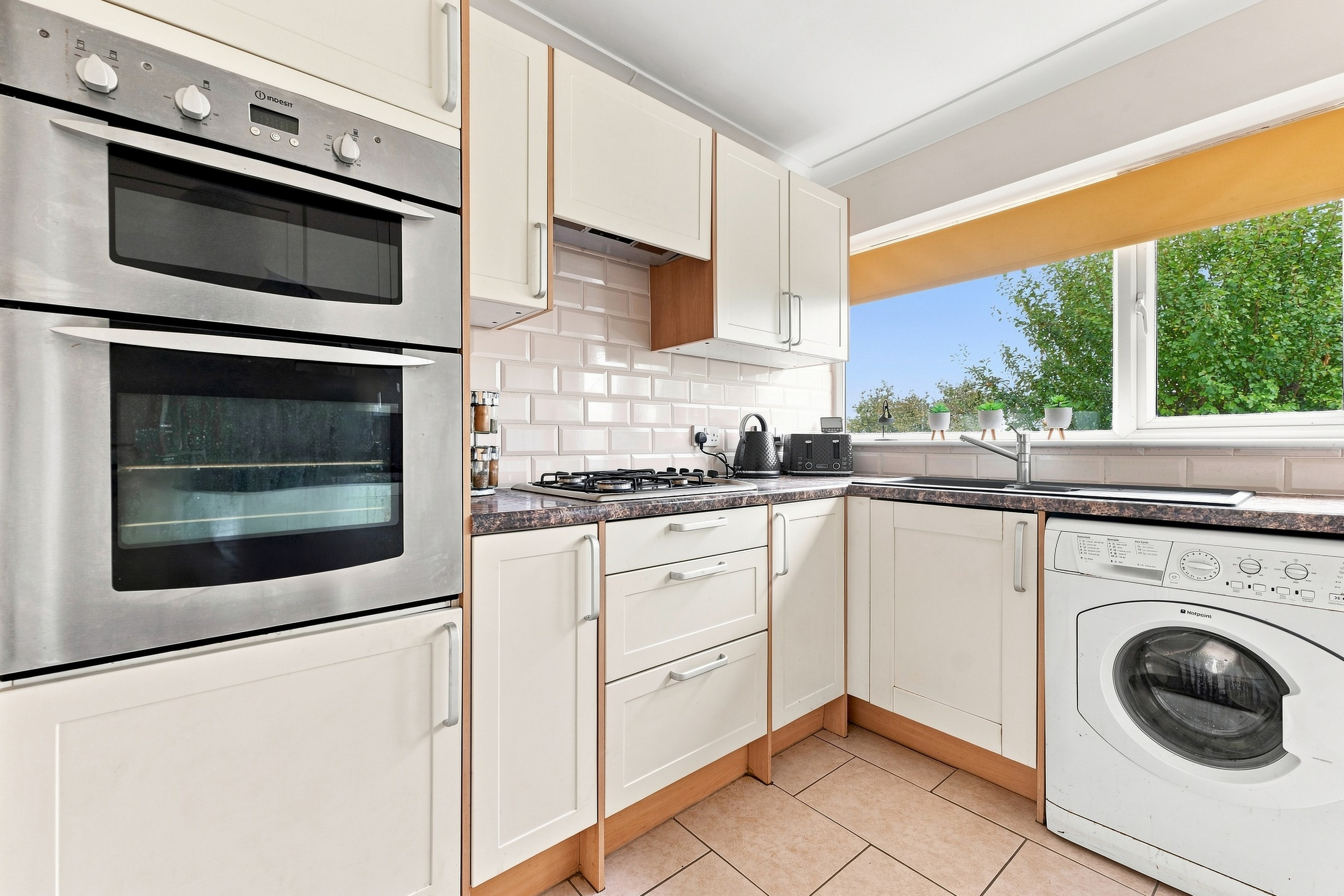 Elliott Drive, Inkersall, S43, photo 10