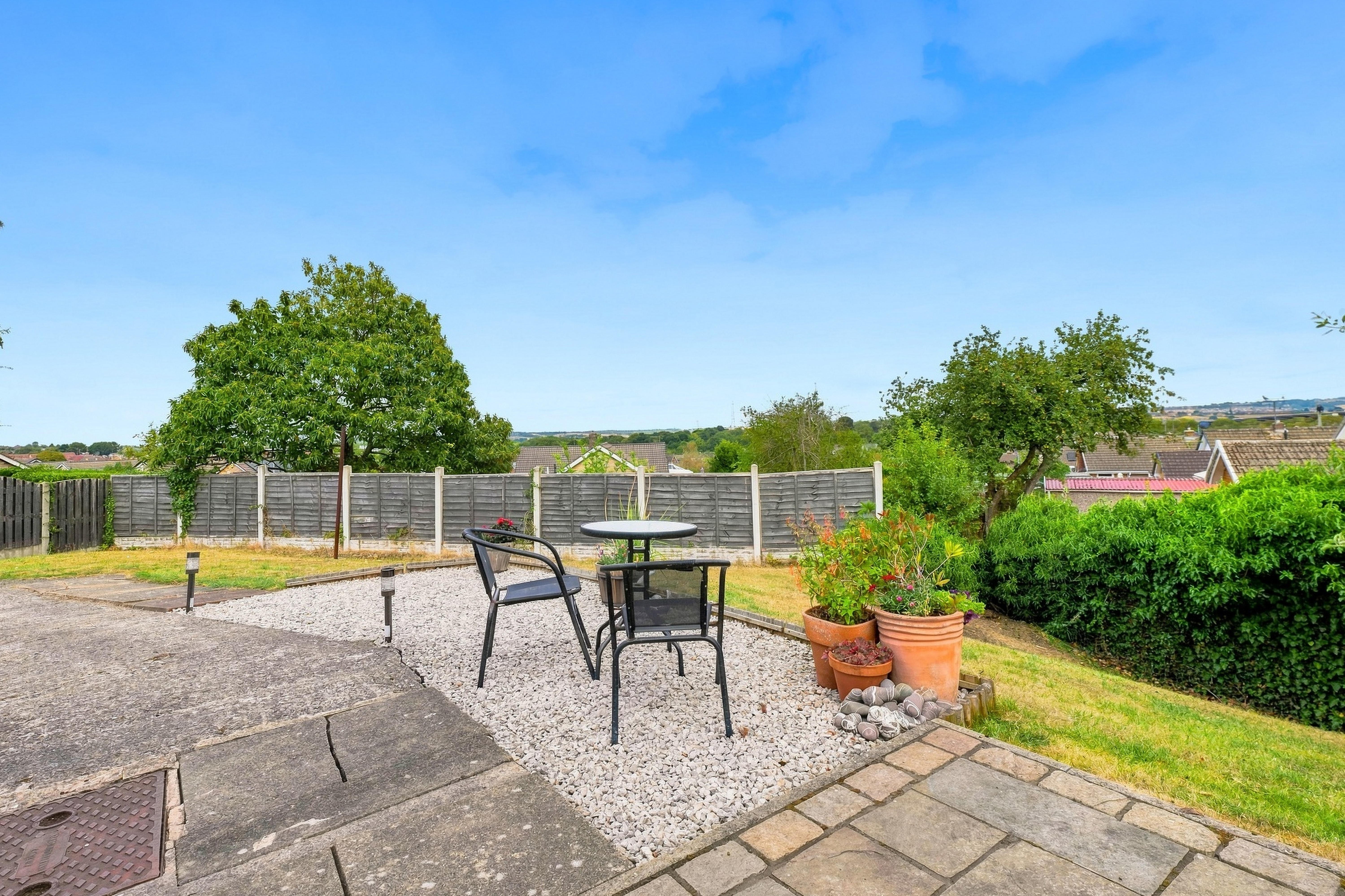 Elliott Drive, Inkersall, S43, photo 4