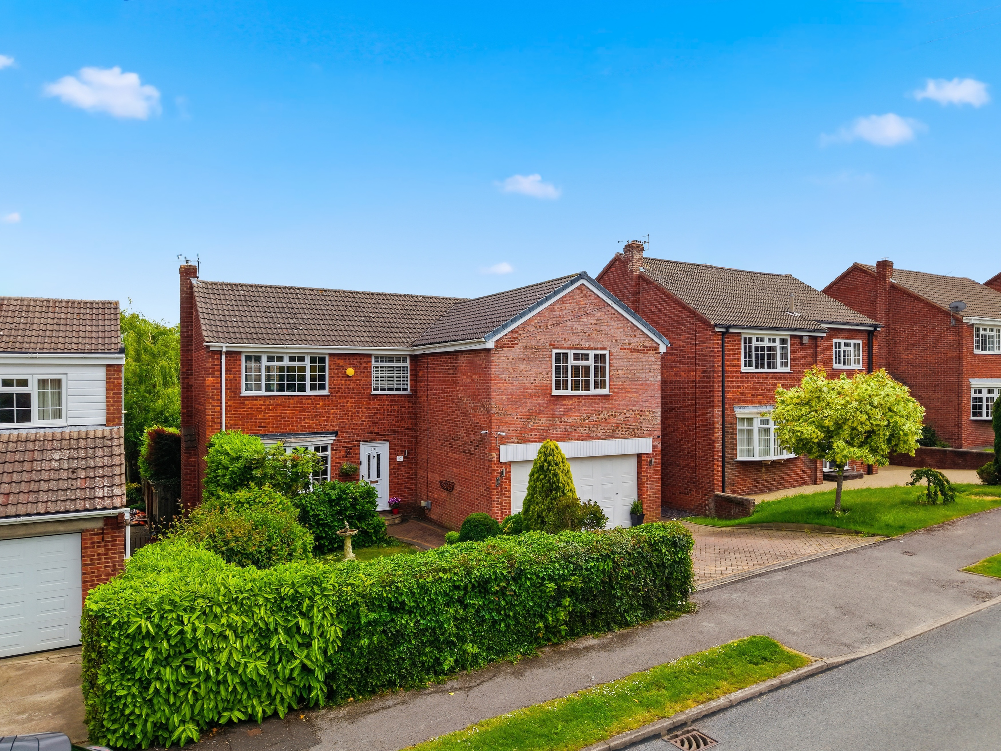 Chartwell Avenue, Wingerworth, S42