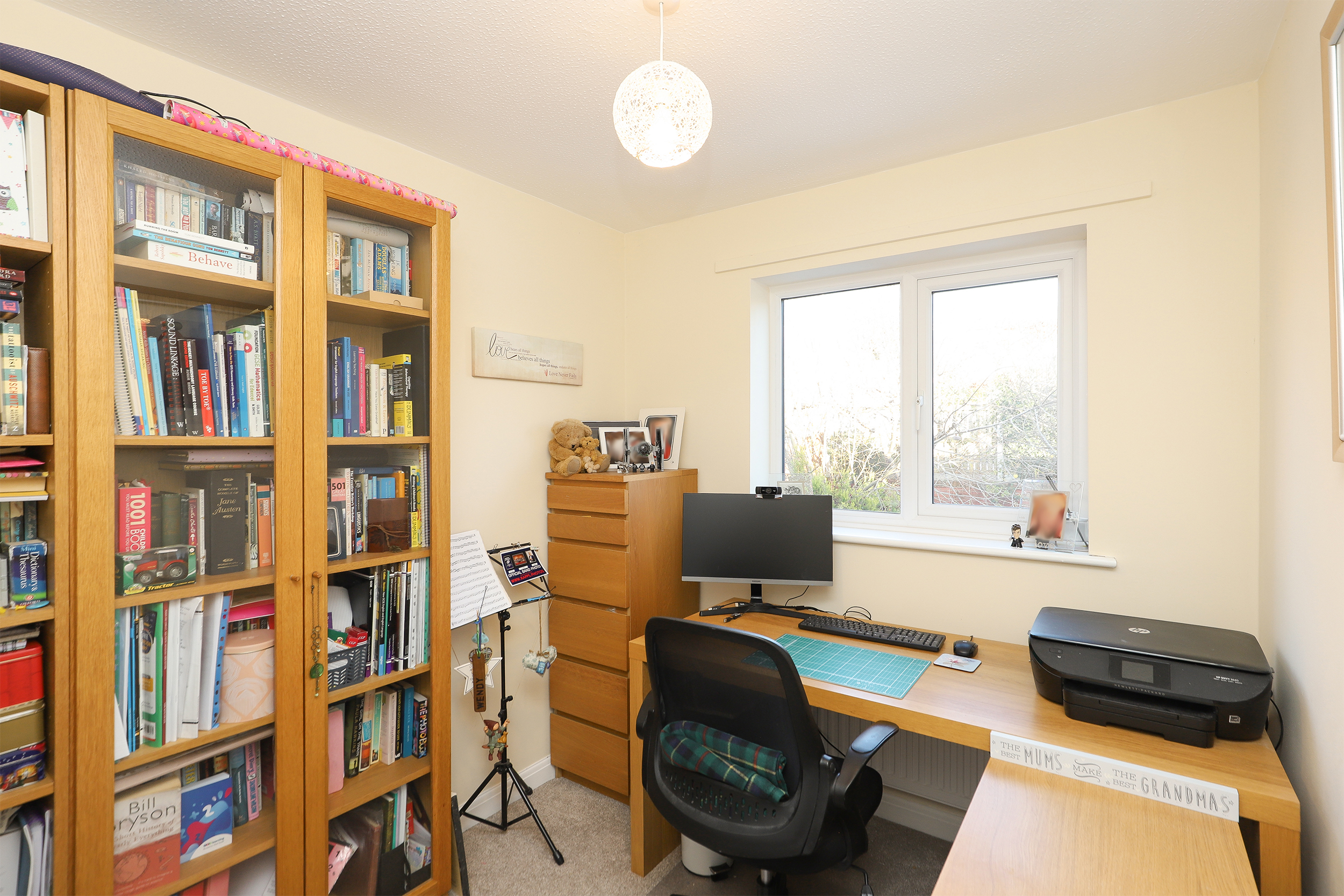 Fulford Close, Chesterfield, S40, photo 17