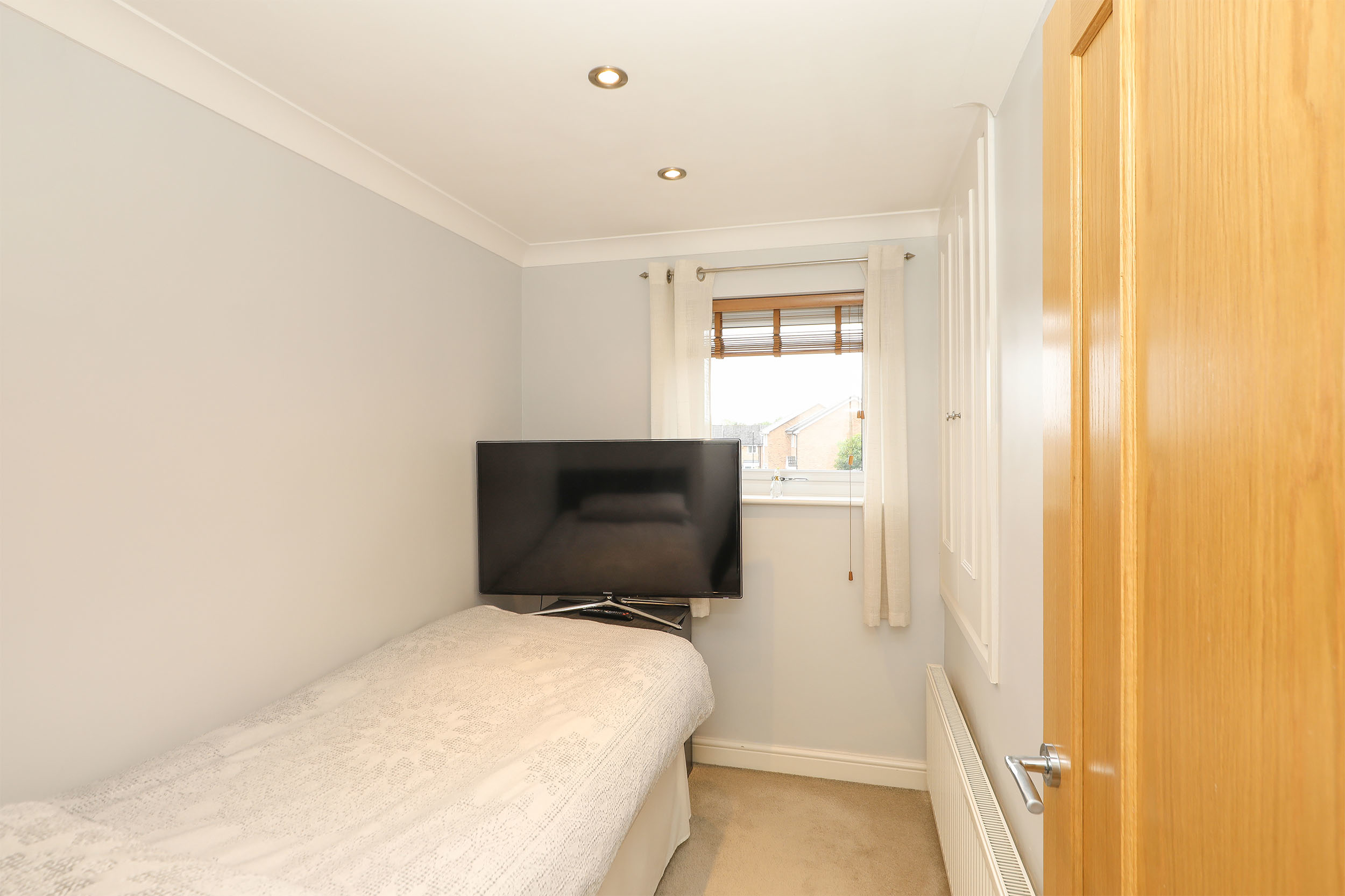 Redfern Grove, Waterthorpe, S20, photo 14