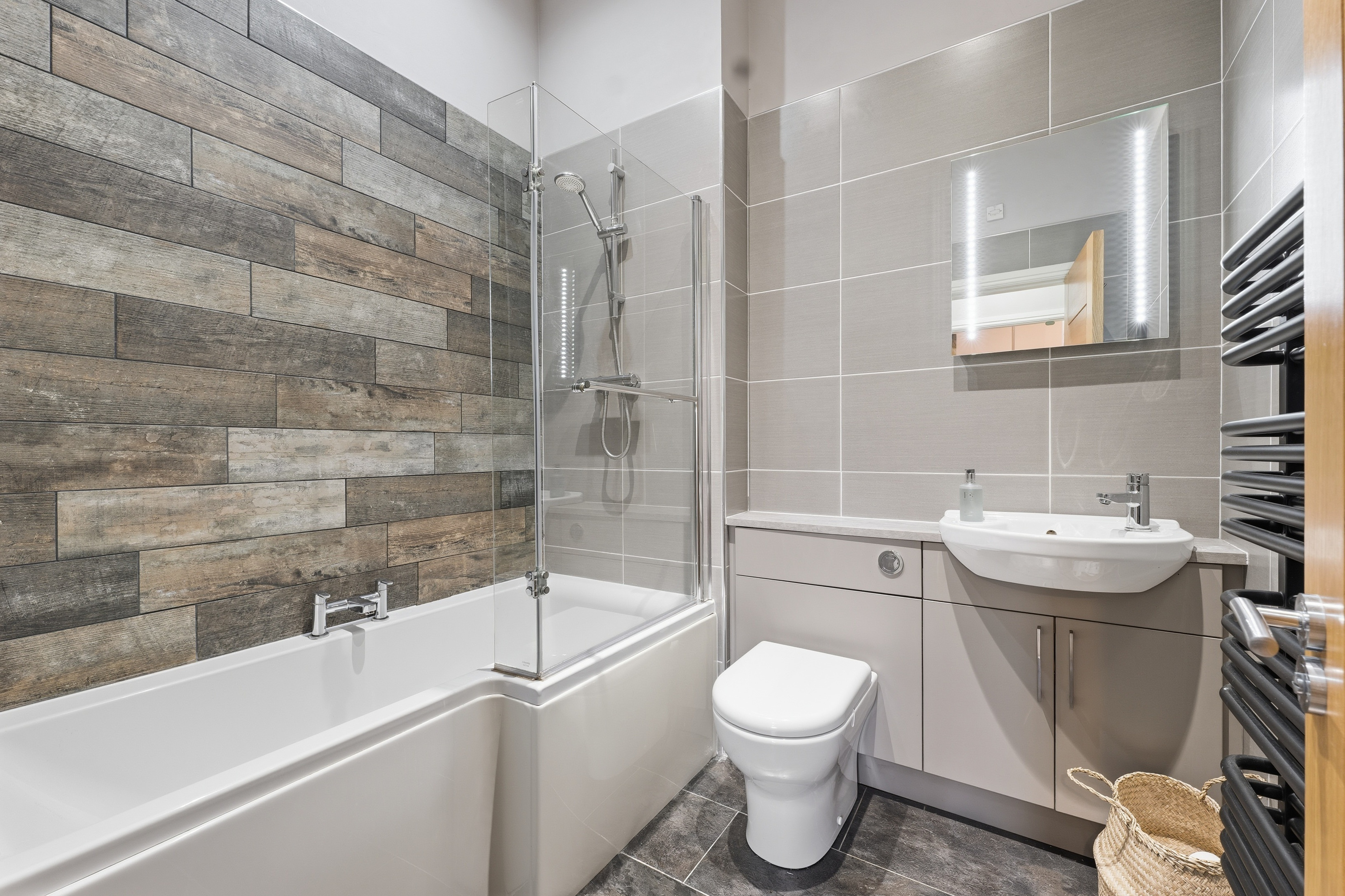 Woodmere Drive, Old Whittington, S41, photo 20