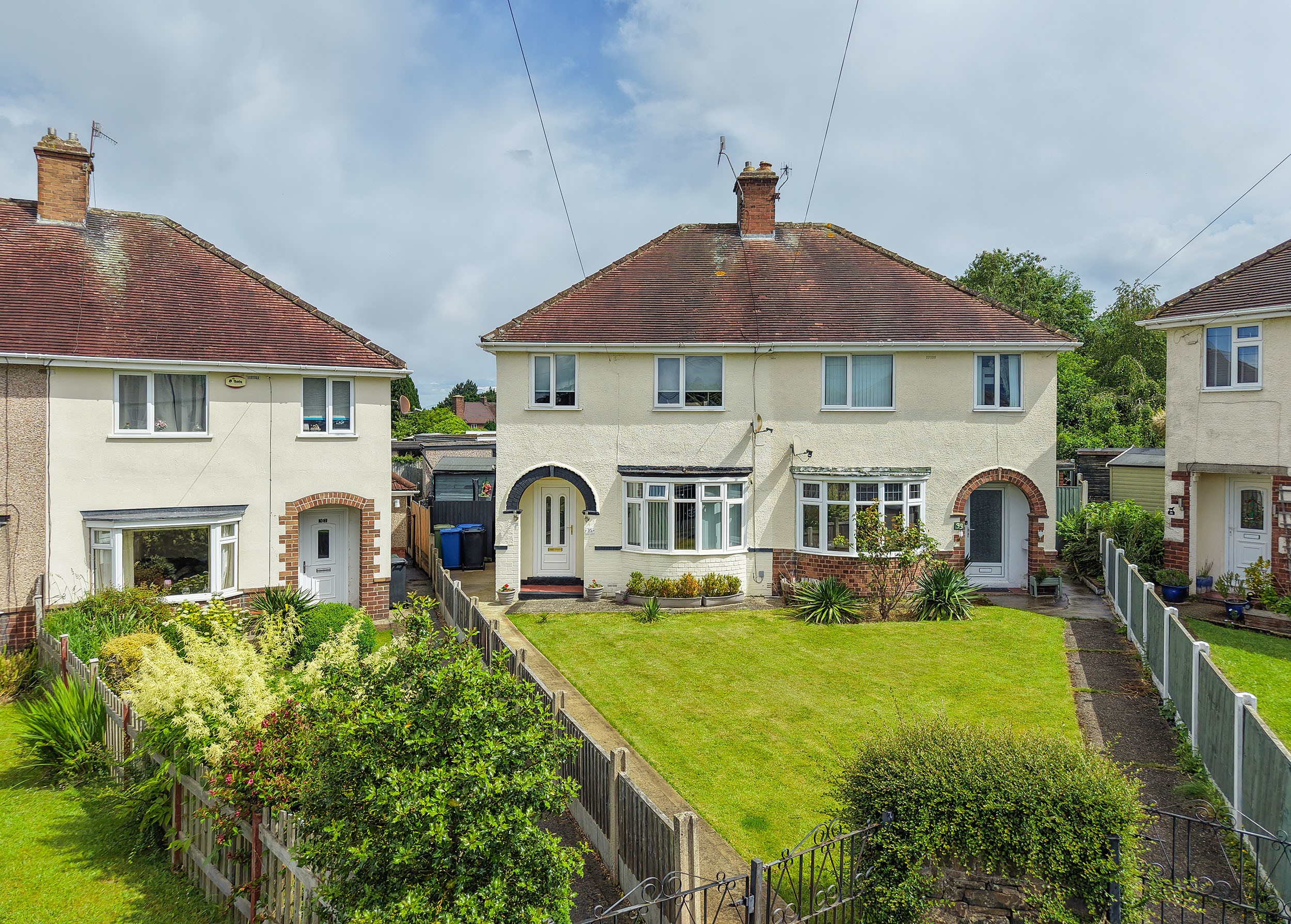 Dunston Lane, Chesterfield, S41