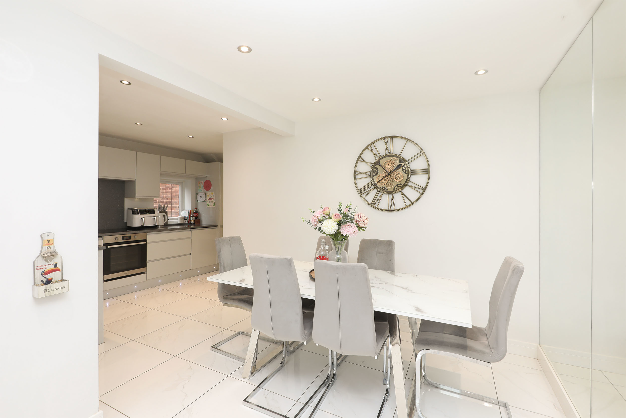 Redfern Grove, Waterthorpe, S20, photo 40