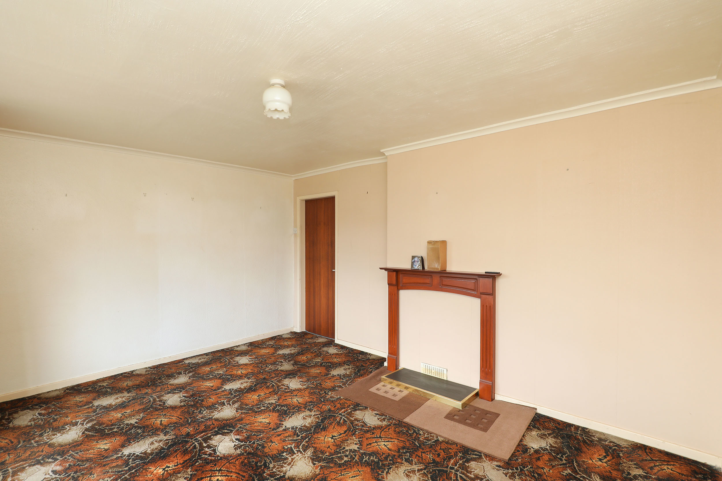 Springfield Road, Barlow, S18, photo 7