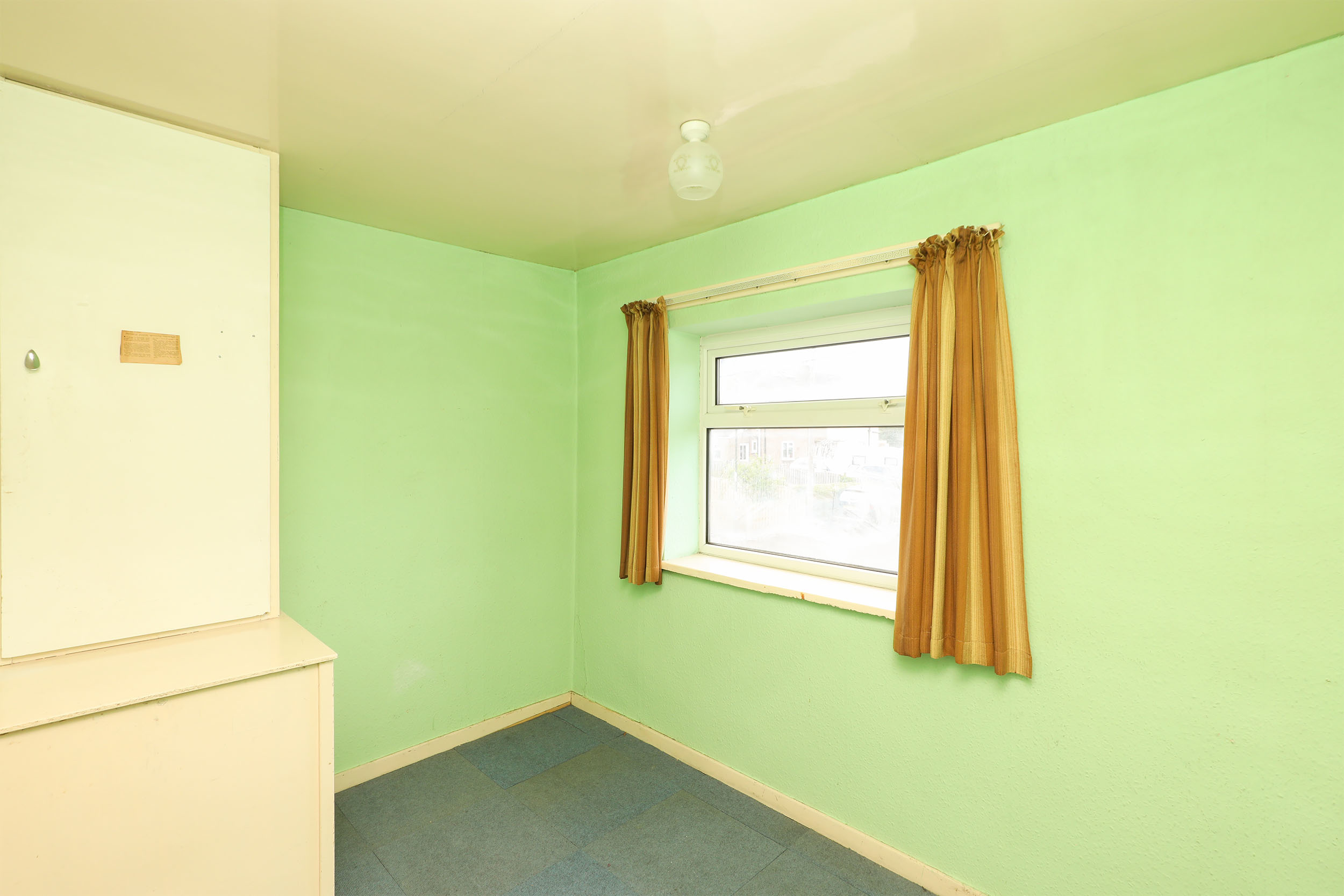 Springfield Road, Barlow, S18, photo 13