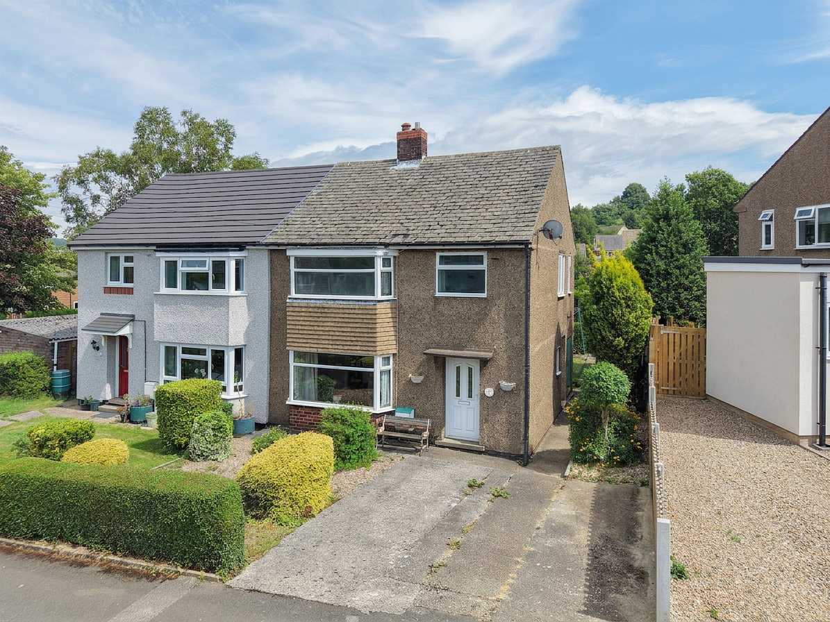 Springfield Road, Barlow, S18
