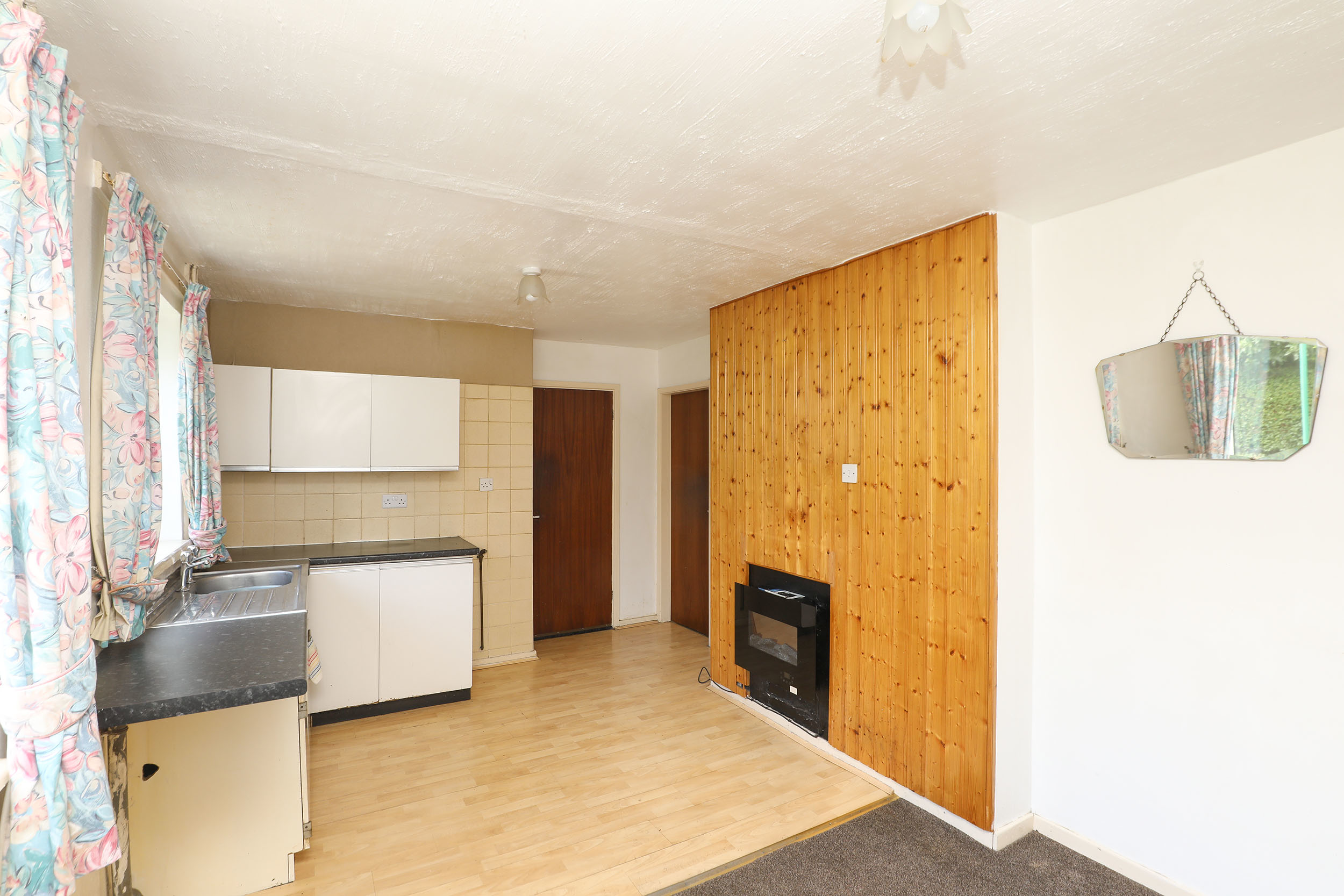 Springfield Road, Barlow, S18, photo 6