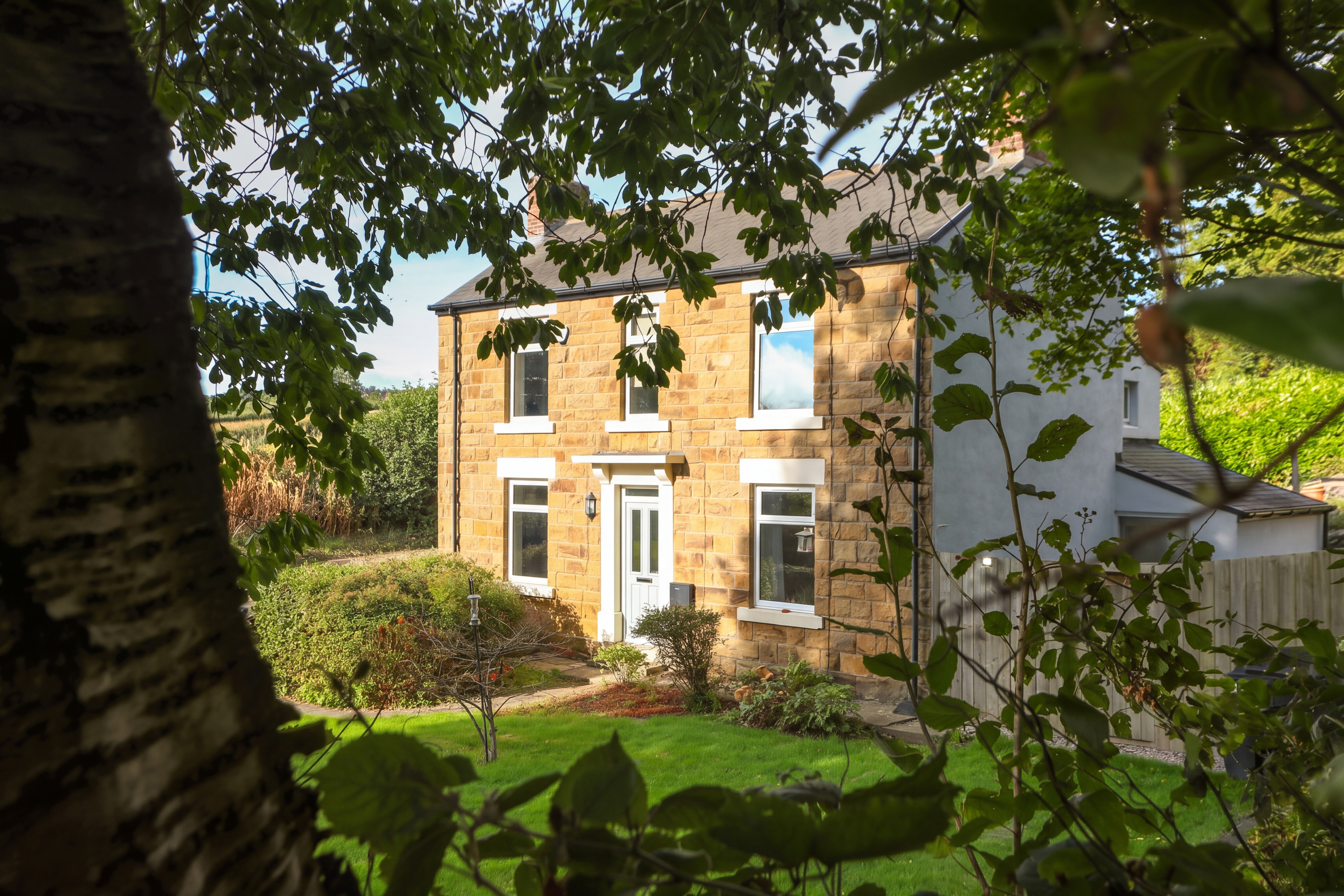 Sunnybank Cottage, Main Road, Marsh Lane, S21, photo 39