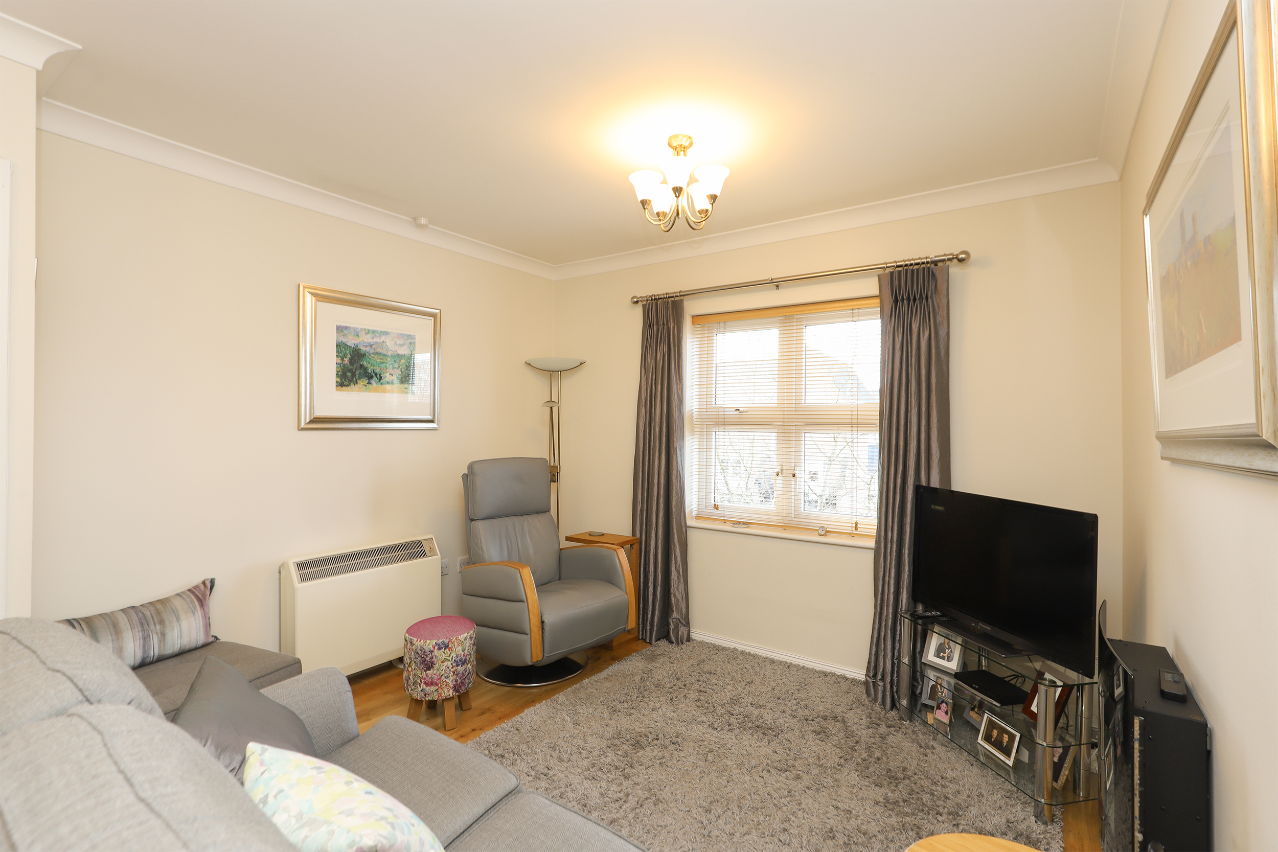 Nightingale Close, Chesterfield, S41, photo 8