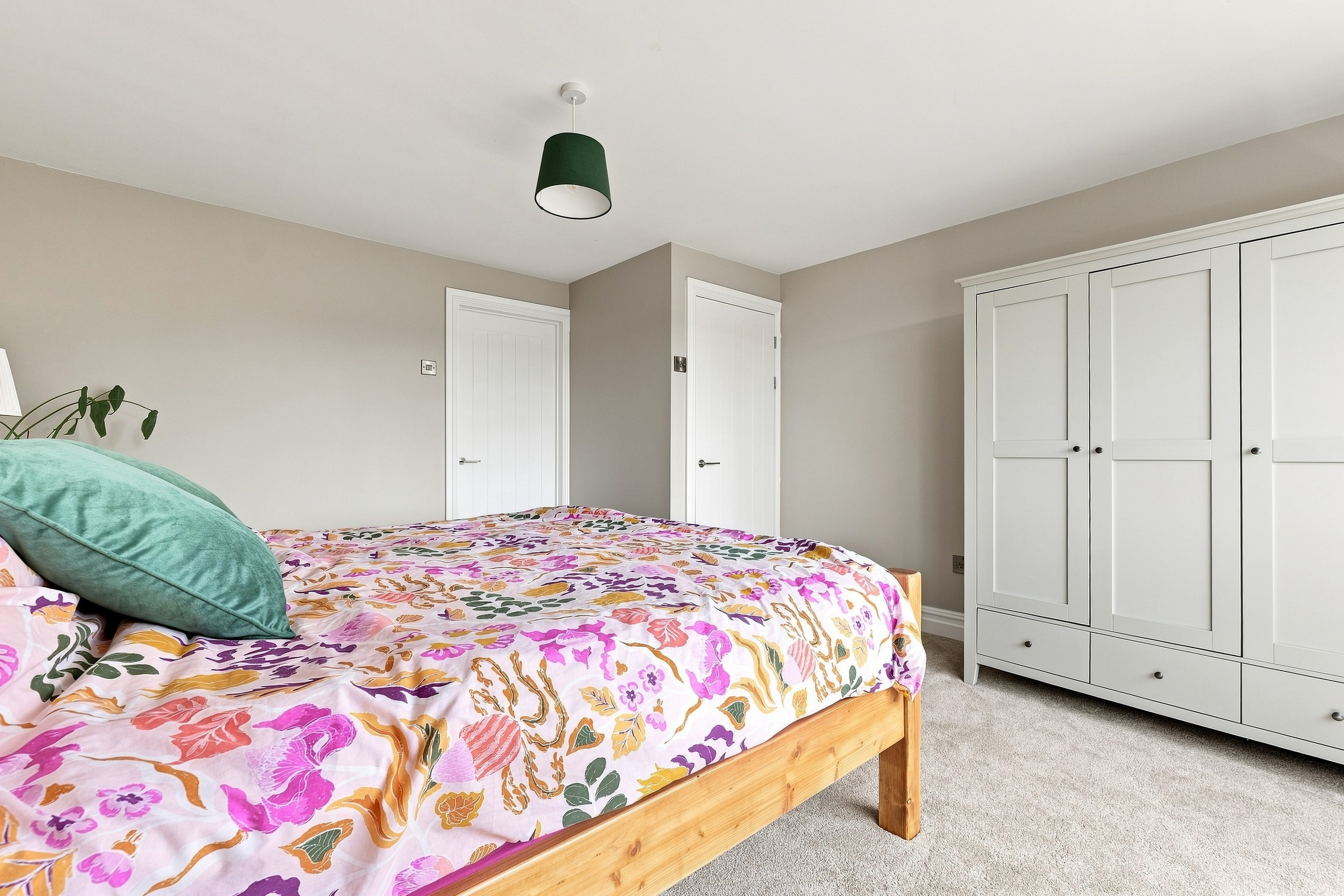 P2113975