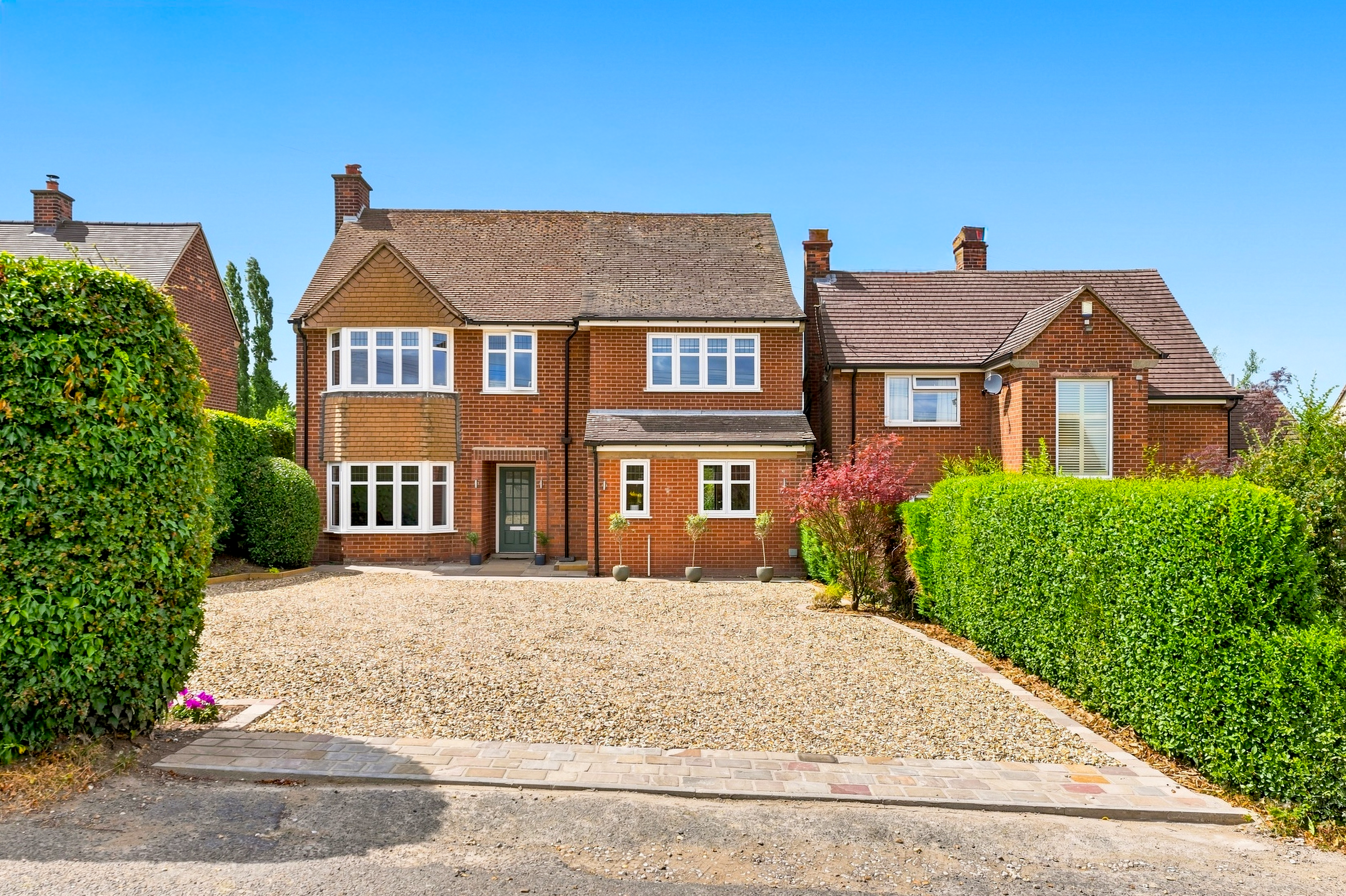 Longedge Lane, Wingerworth, S42