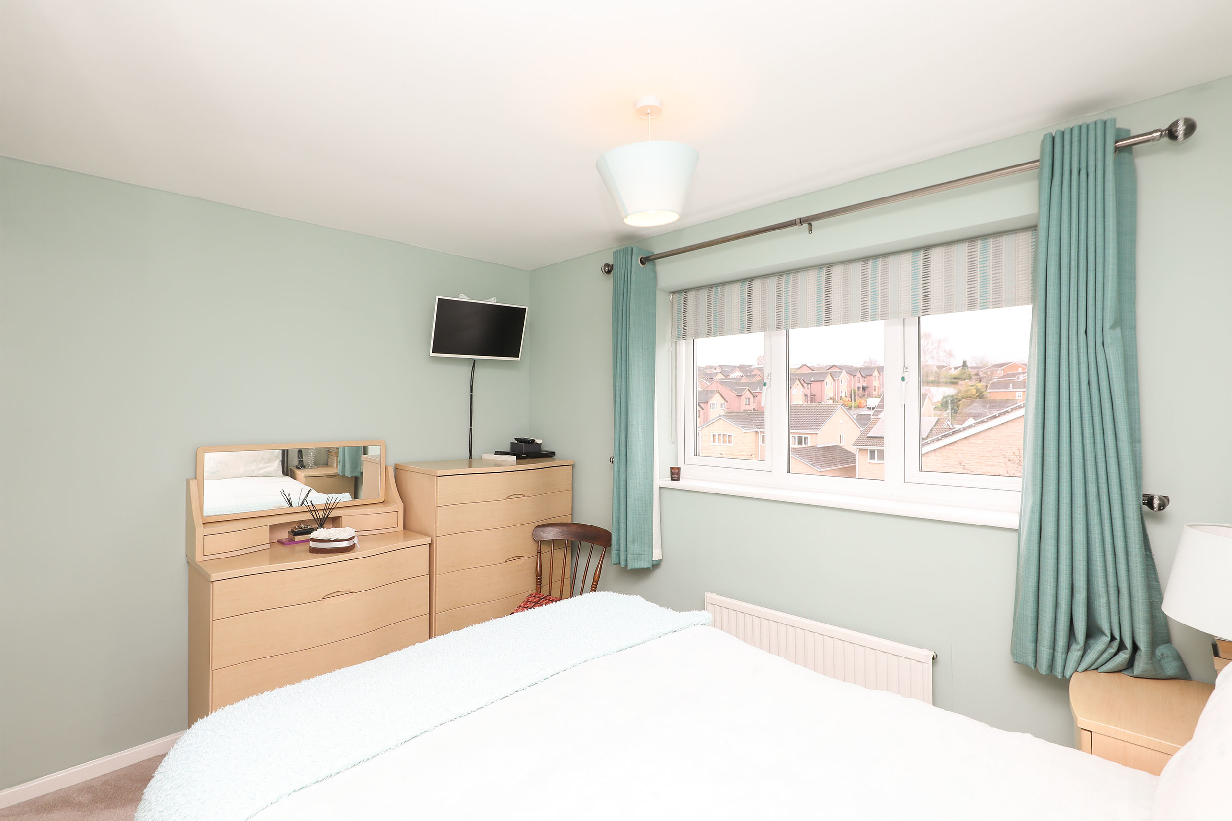 bedroom1 2
