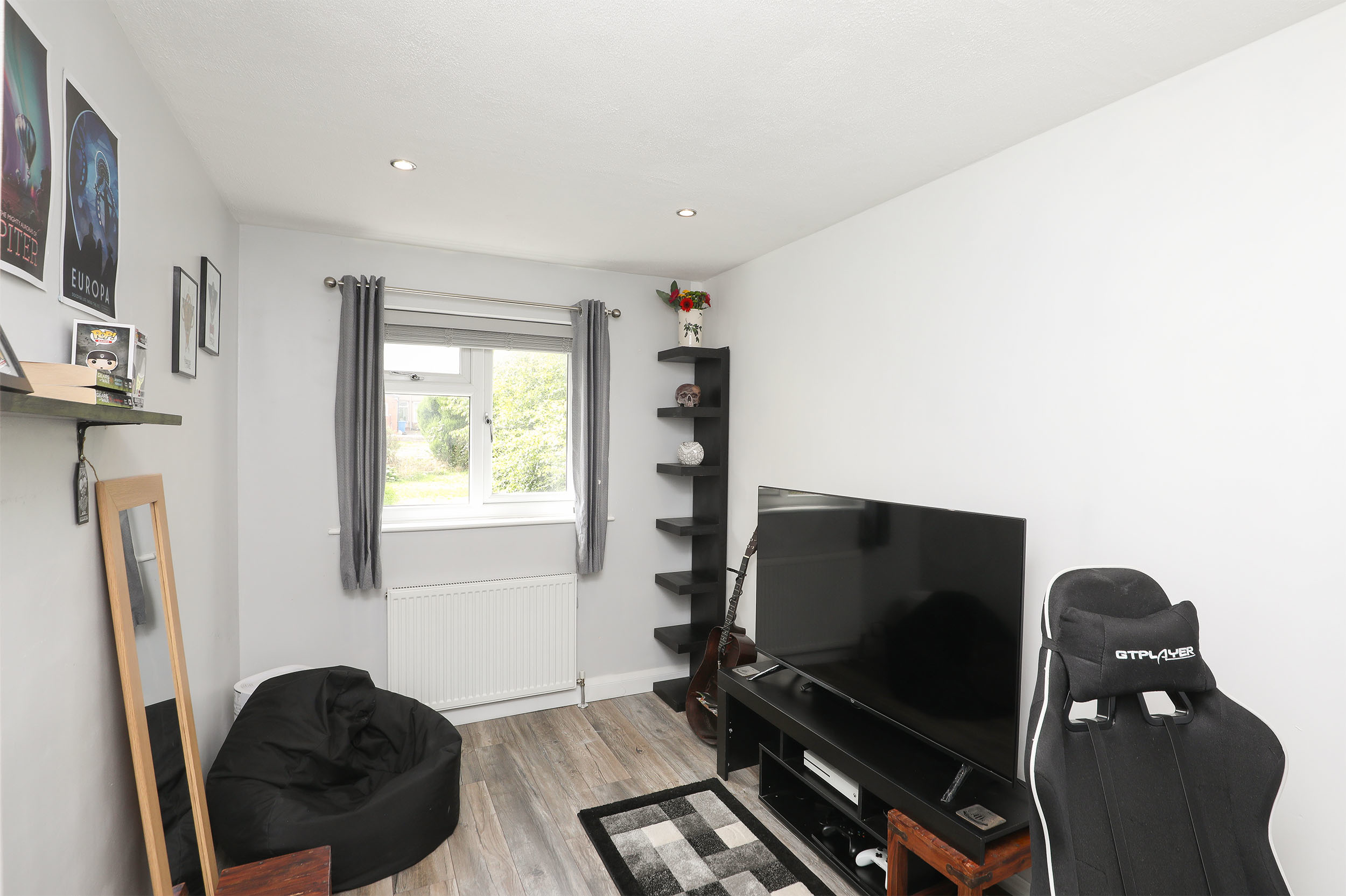 Peterdale Close, Brimington, S43, photo 14