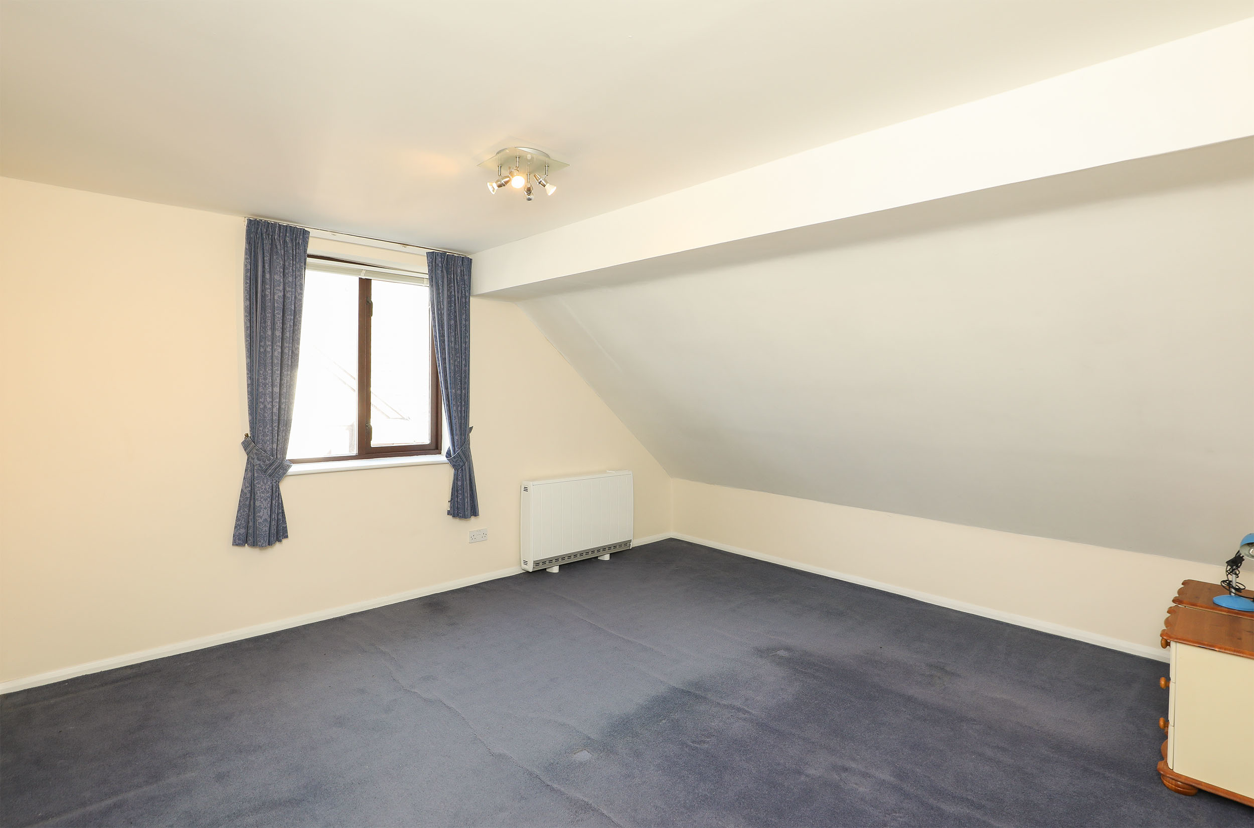 Lindisfarne Court, Chesterfield, S40, photo 9