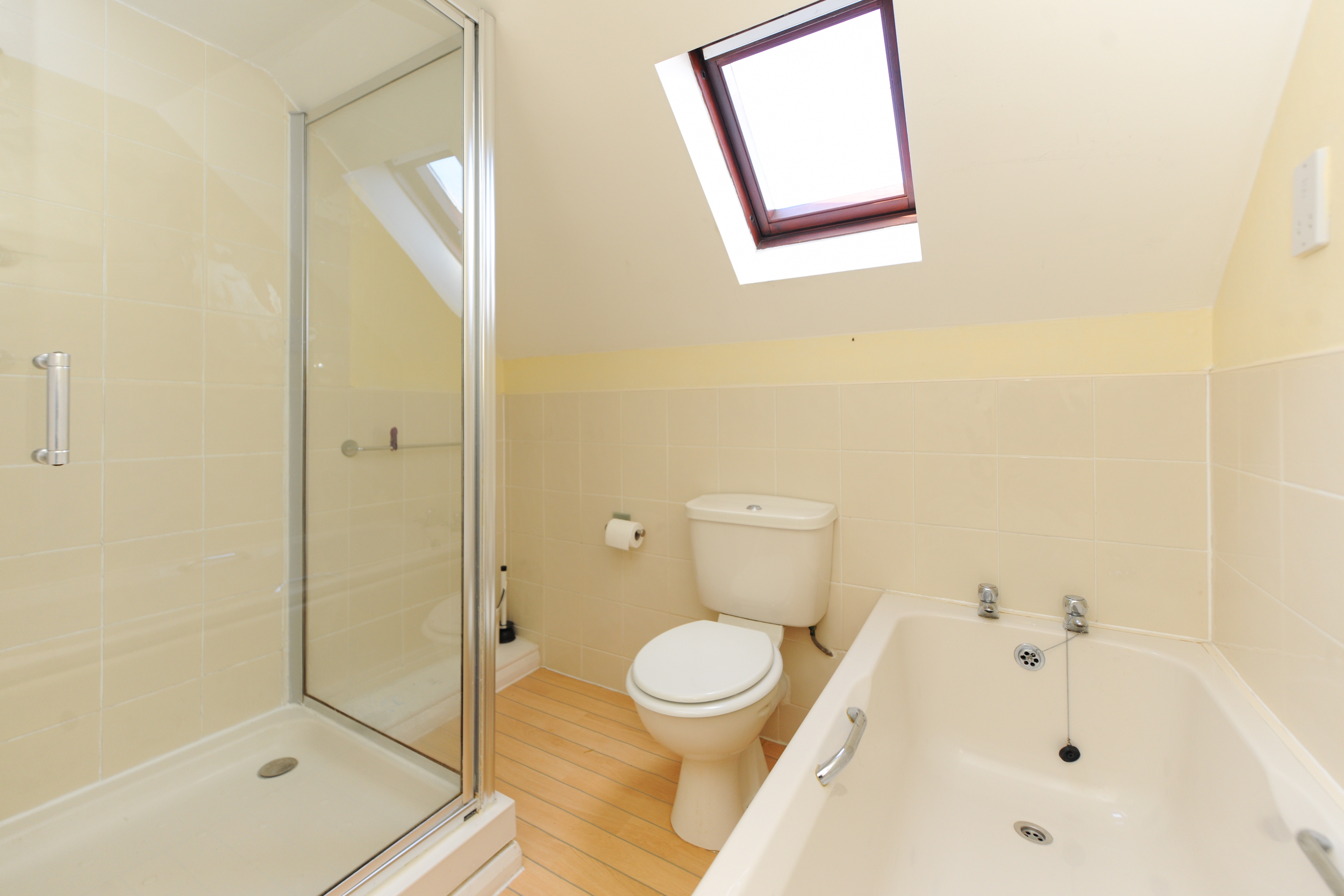 Lindisfarne Court, Chesterfield, S40, photo 16
