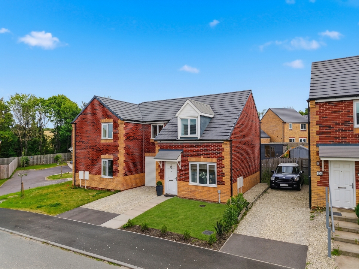 Rosewood Avenue, Bolsover, S44, photo 24