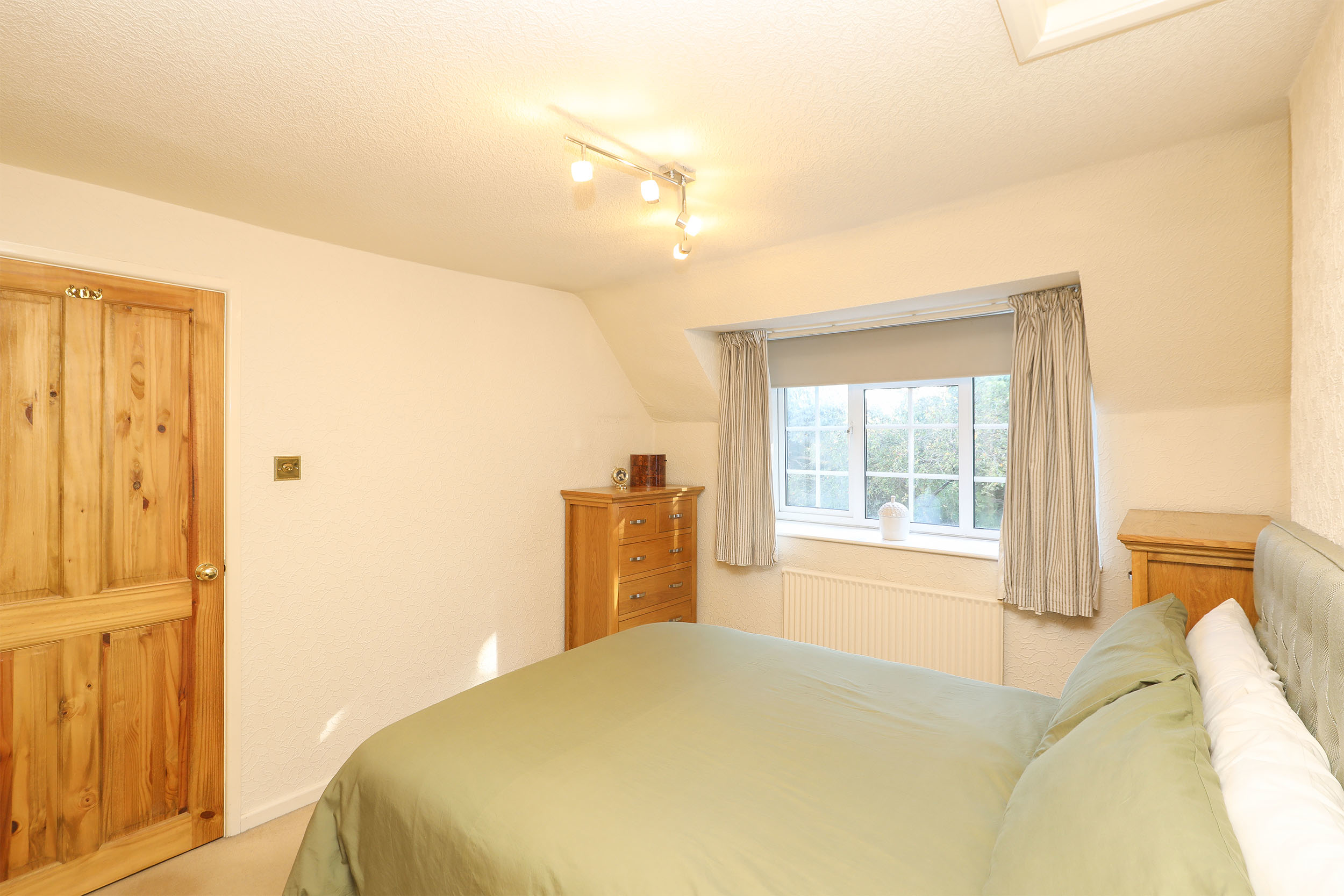 Thorpe Road, Harthill, S26, photo 18