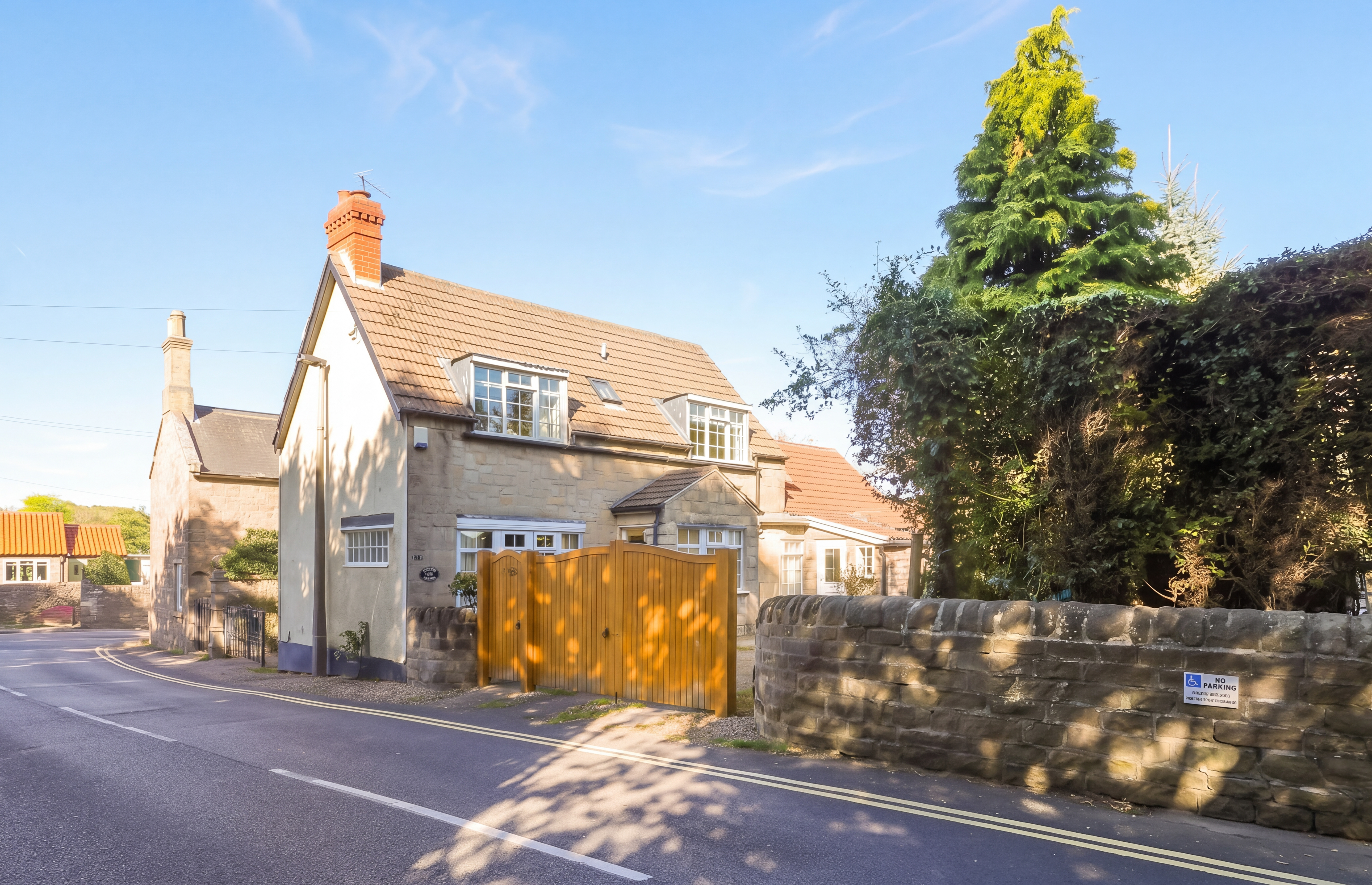 Thorpe Road, Harthill, S26, photo 4