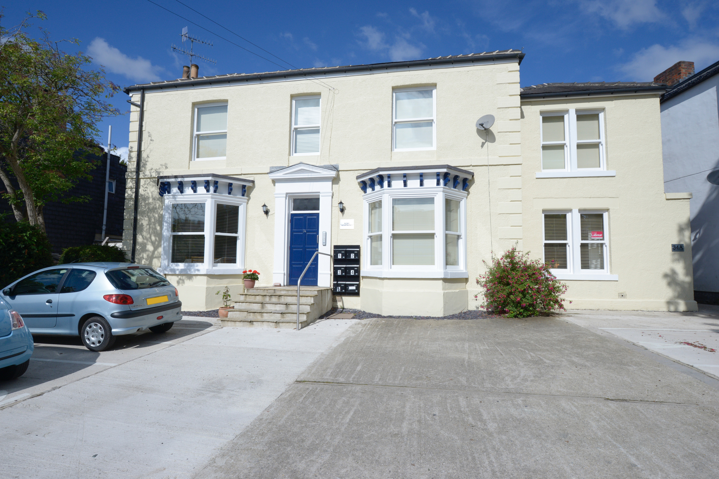 Wostenholm Road, Sheffield, S7