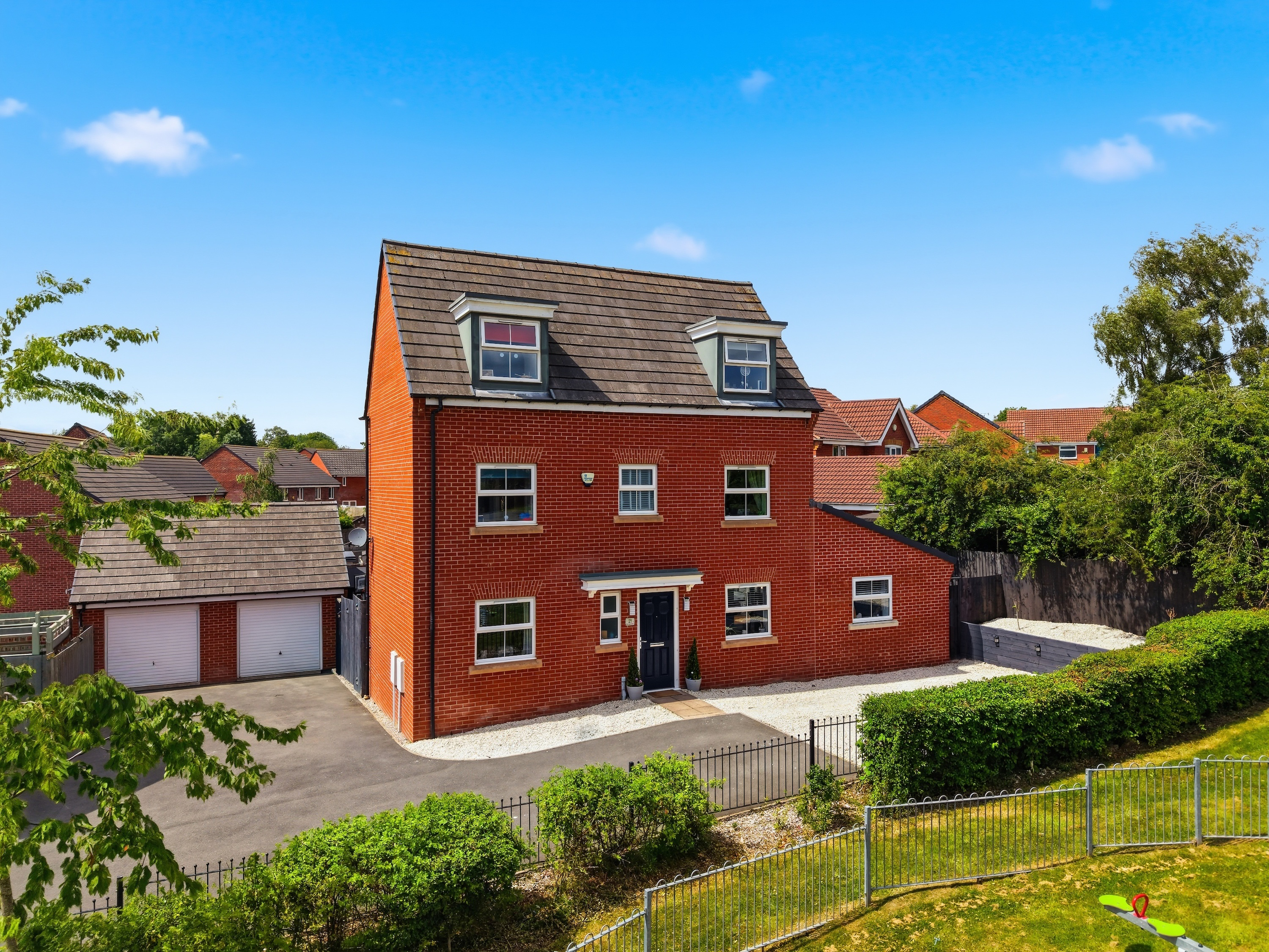 Mill Farm Drive, Tibshelf, DE55