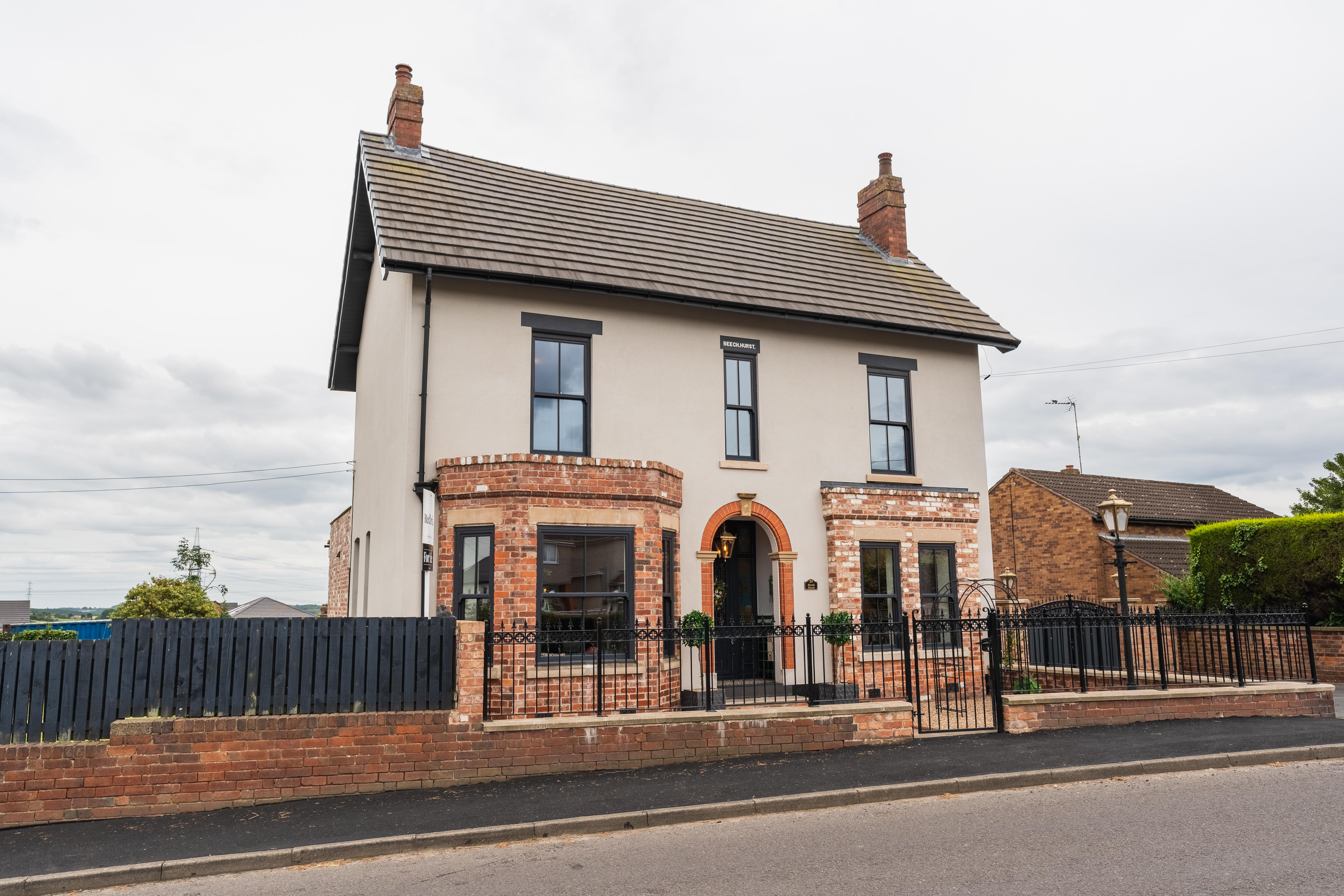Top Road, Calow, S44, photo 51