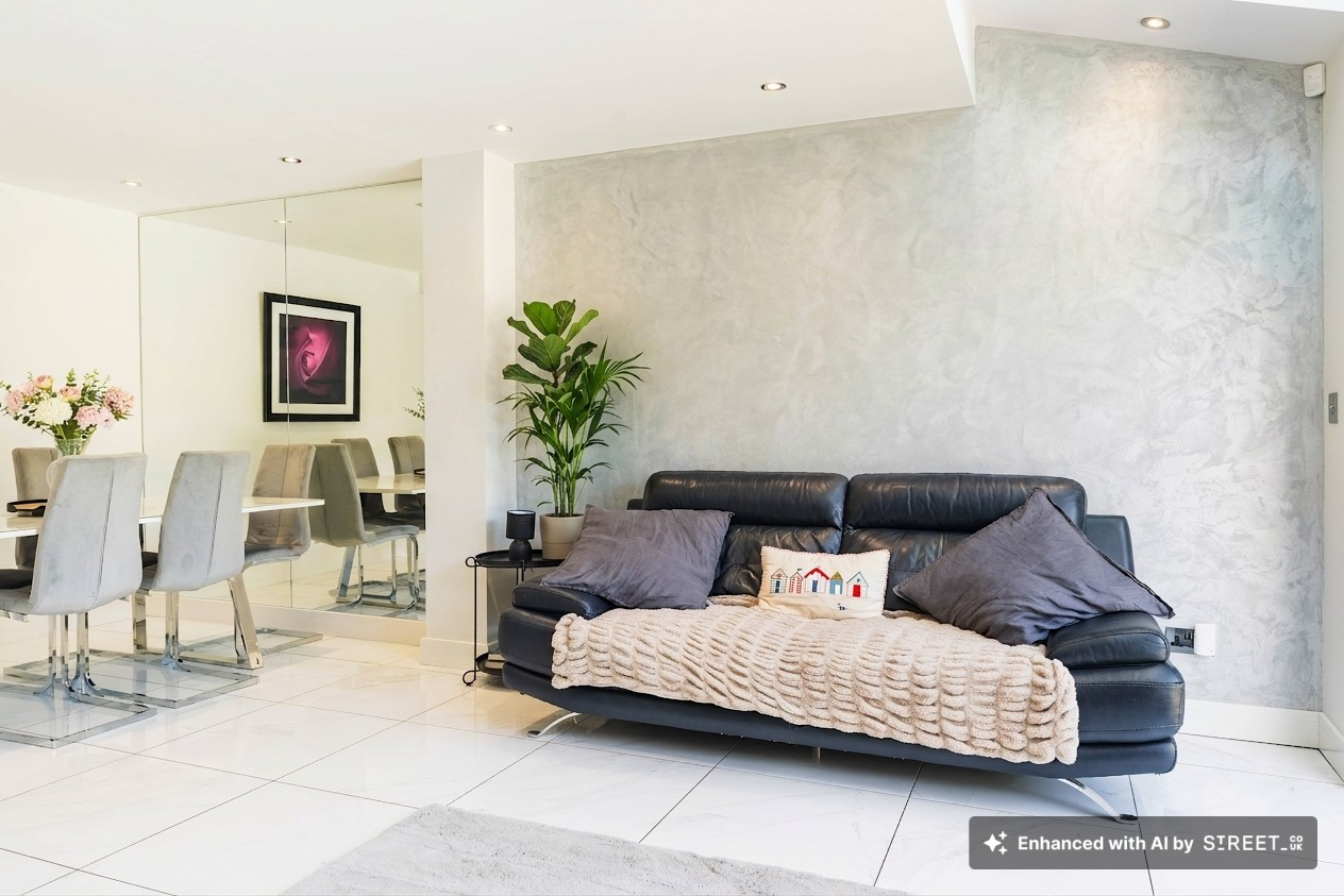 Redfern Grove, Waterthorpe, S20, photo 12