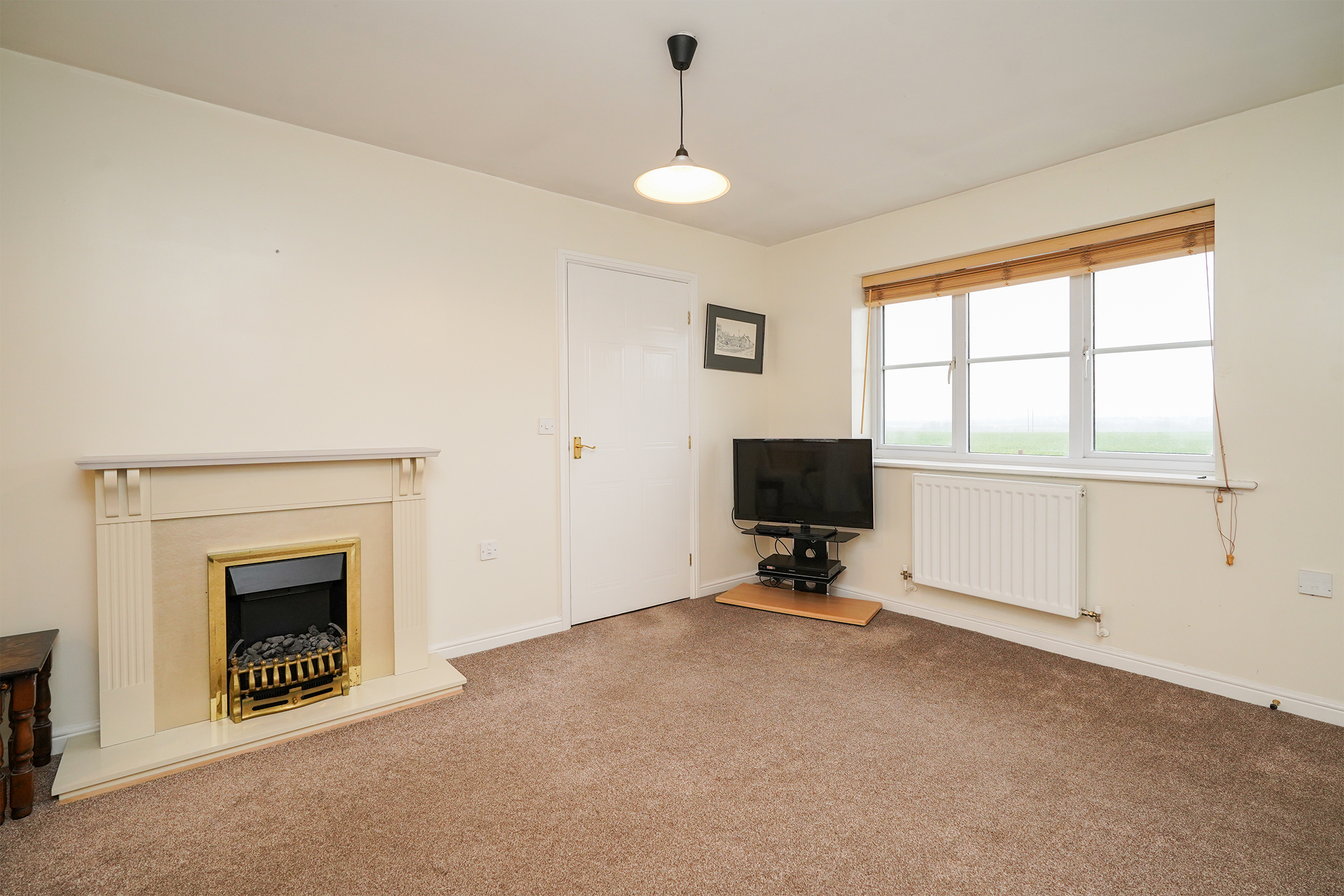 Bishops Walk, Kiveton Park, S26, photo 7