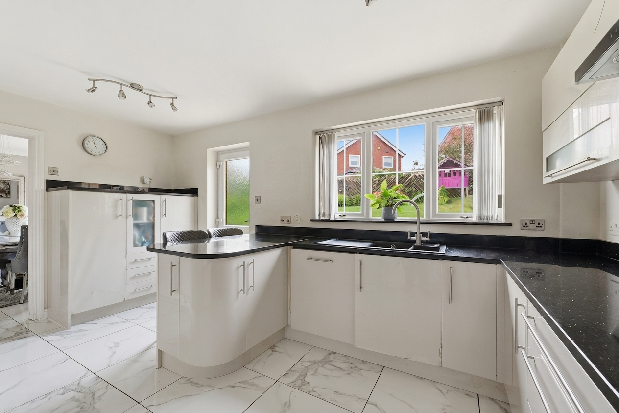 Underhill Road, Barlborough, S43, photo 3