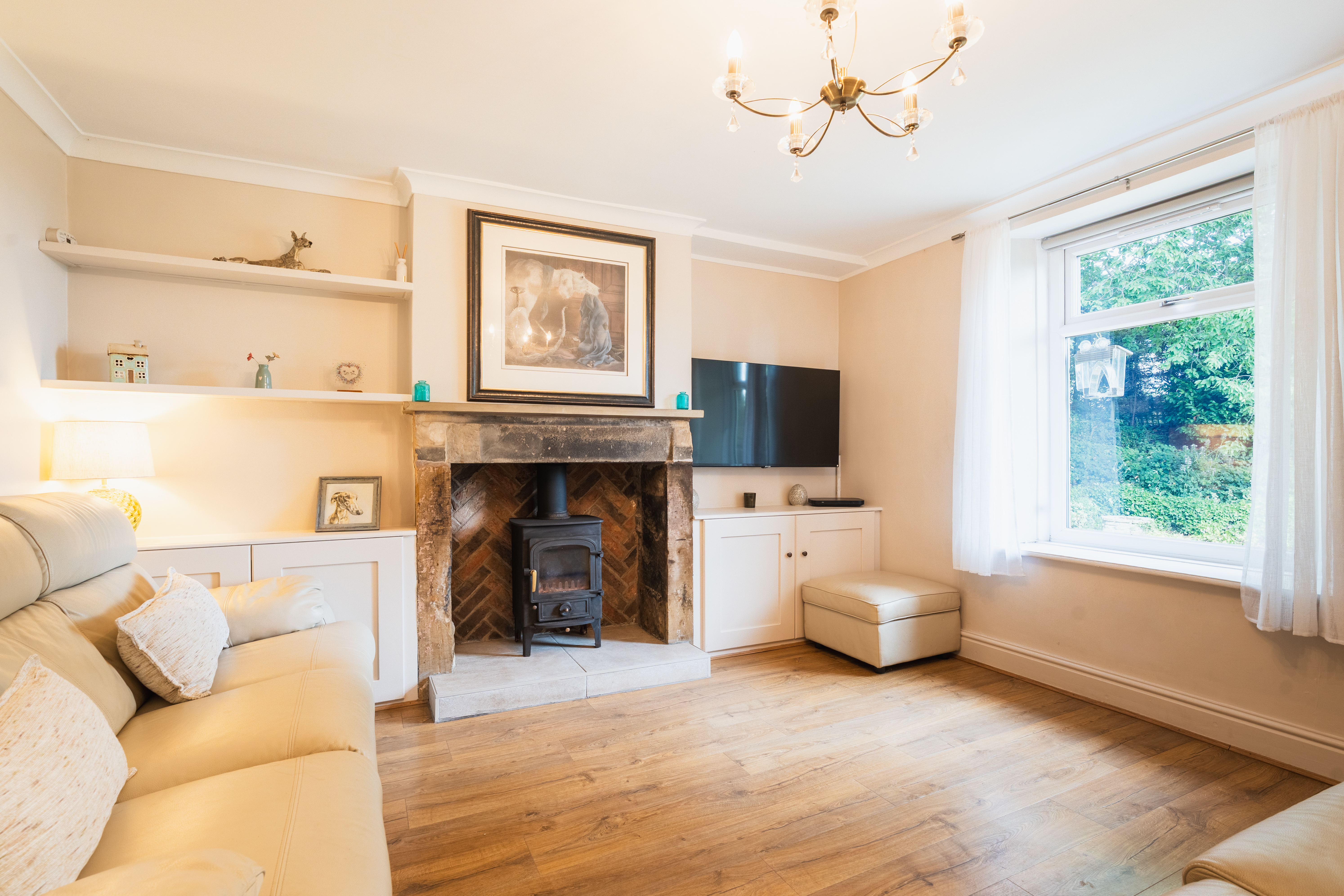 Sunnybank Cottage, Main Road, Marsh Lane, S21, photo 2